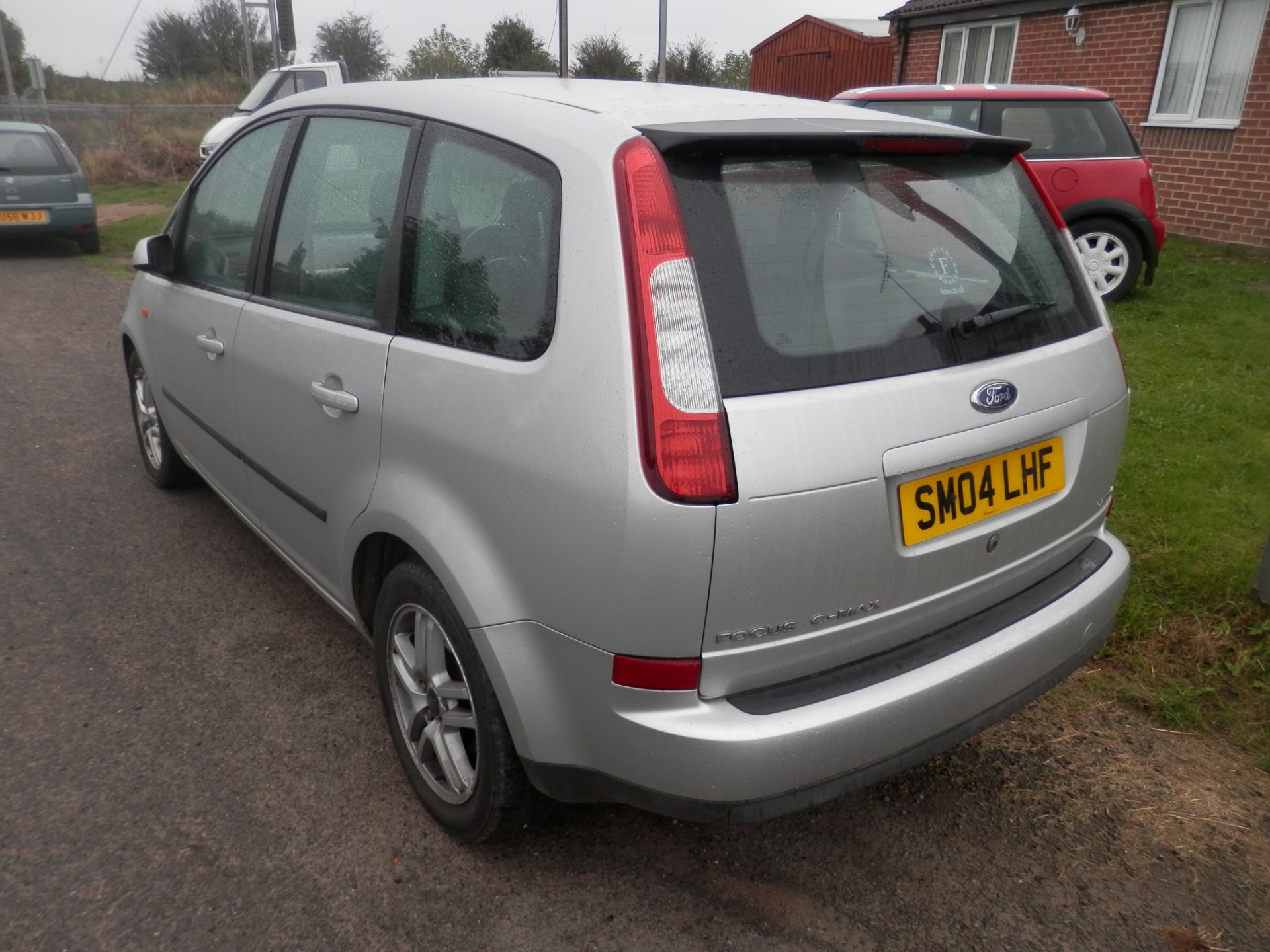 2004/04 FORD FOCUS C-MAX 1.8 ZETEC PETROL, 5 SPEED MANUAL, MOT JUNE 2017. IN DAILY USE. - Image 6 of 23