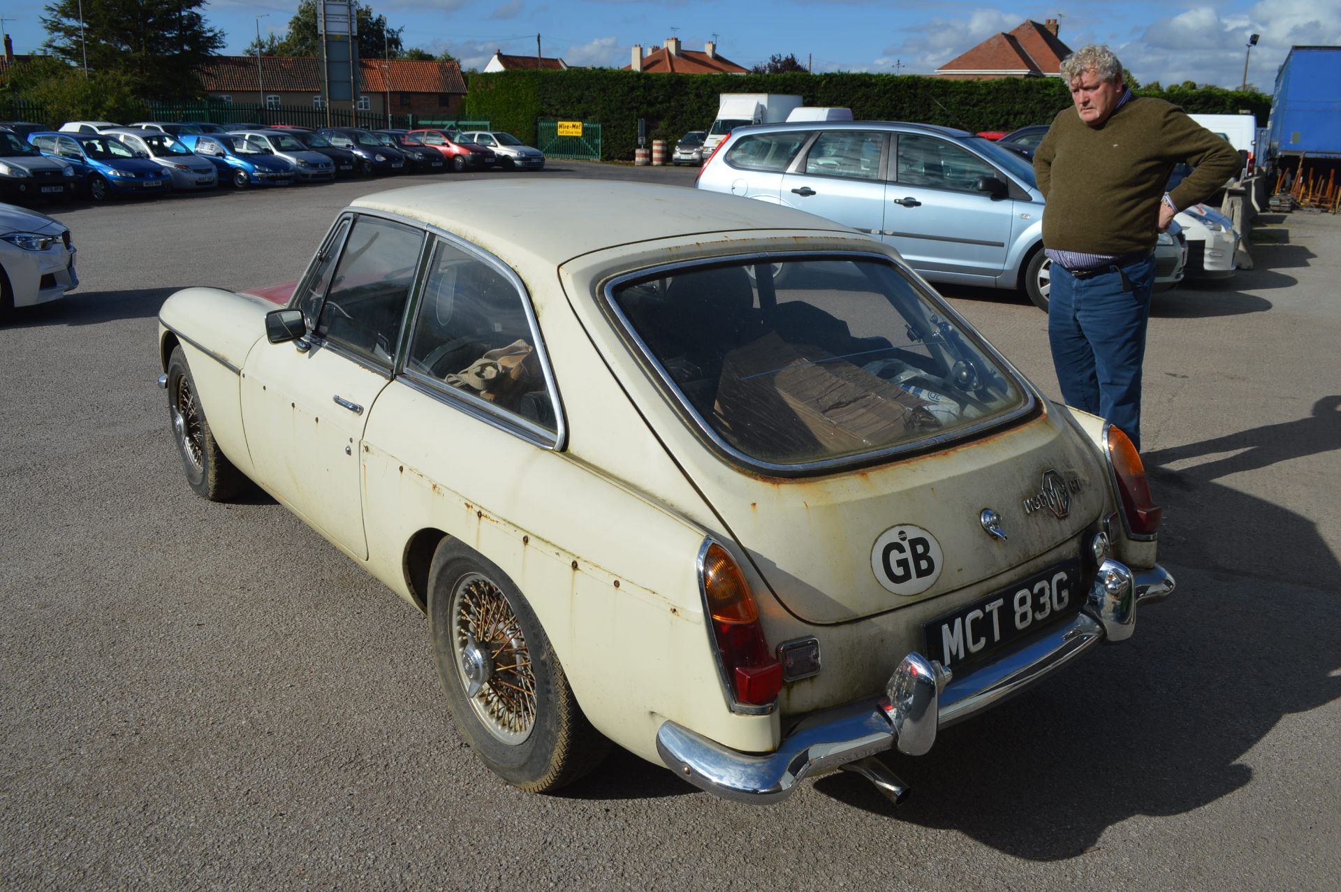 1969 MG B GT 1.8 DIESEL - SHOWING 3 FORMER KEEPERS *NO VAT* - Image 4 of 22