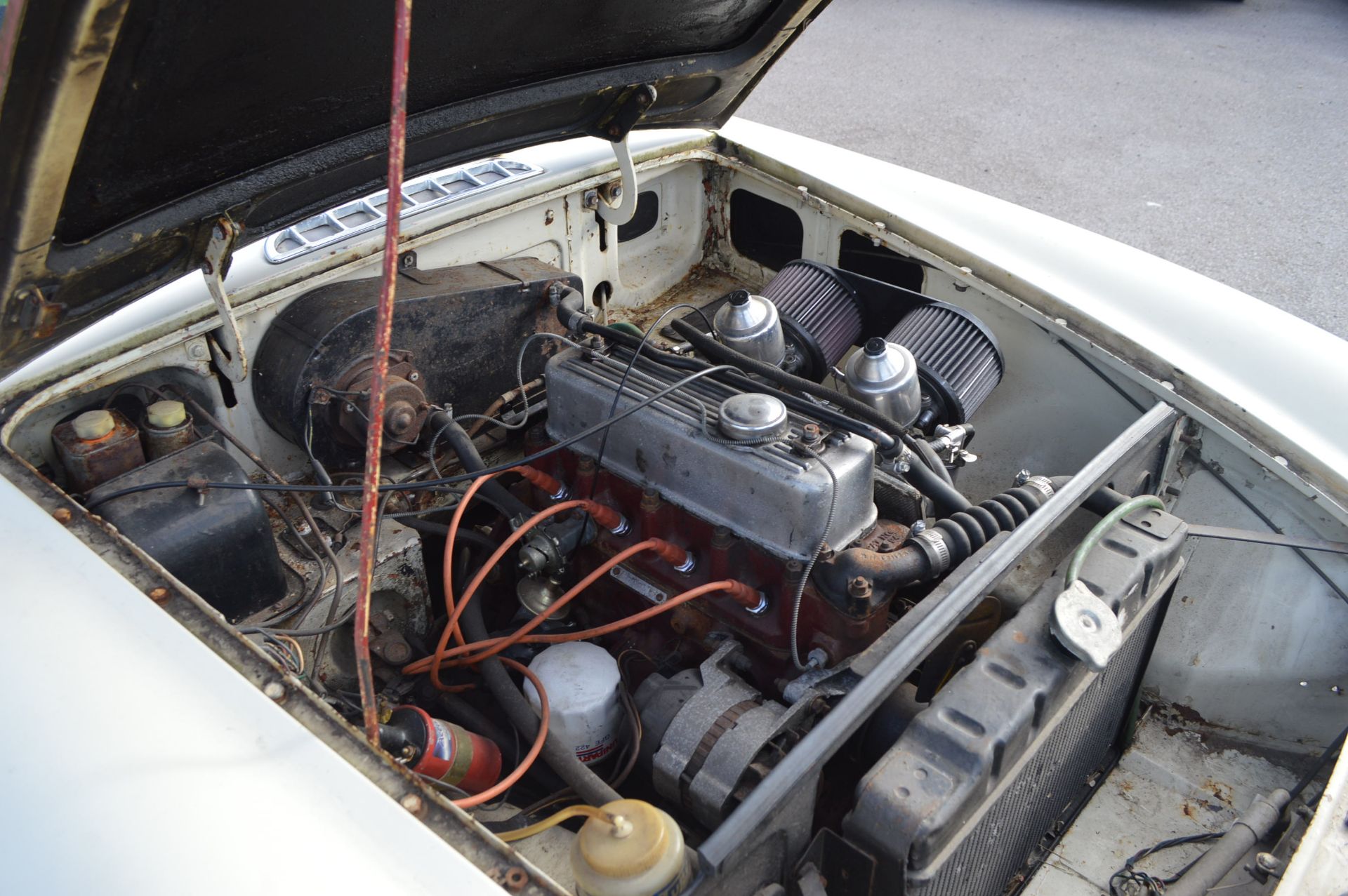 1969 MG B GT 1.8 DIESEL - SHOWING 3 FORMER KEEPERS *NO VAT* - Image 11 of 22