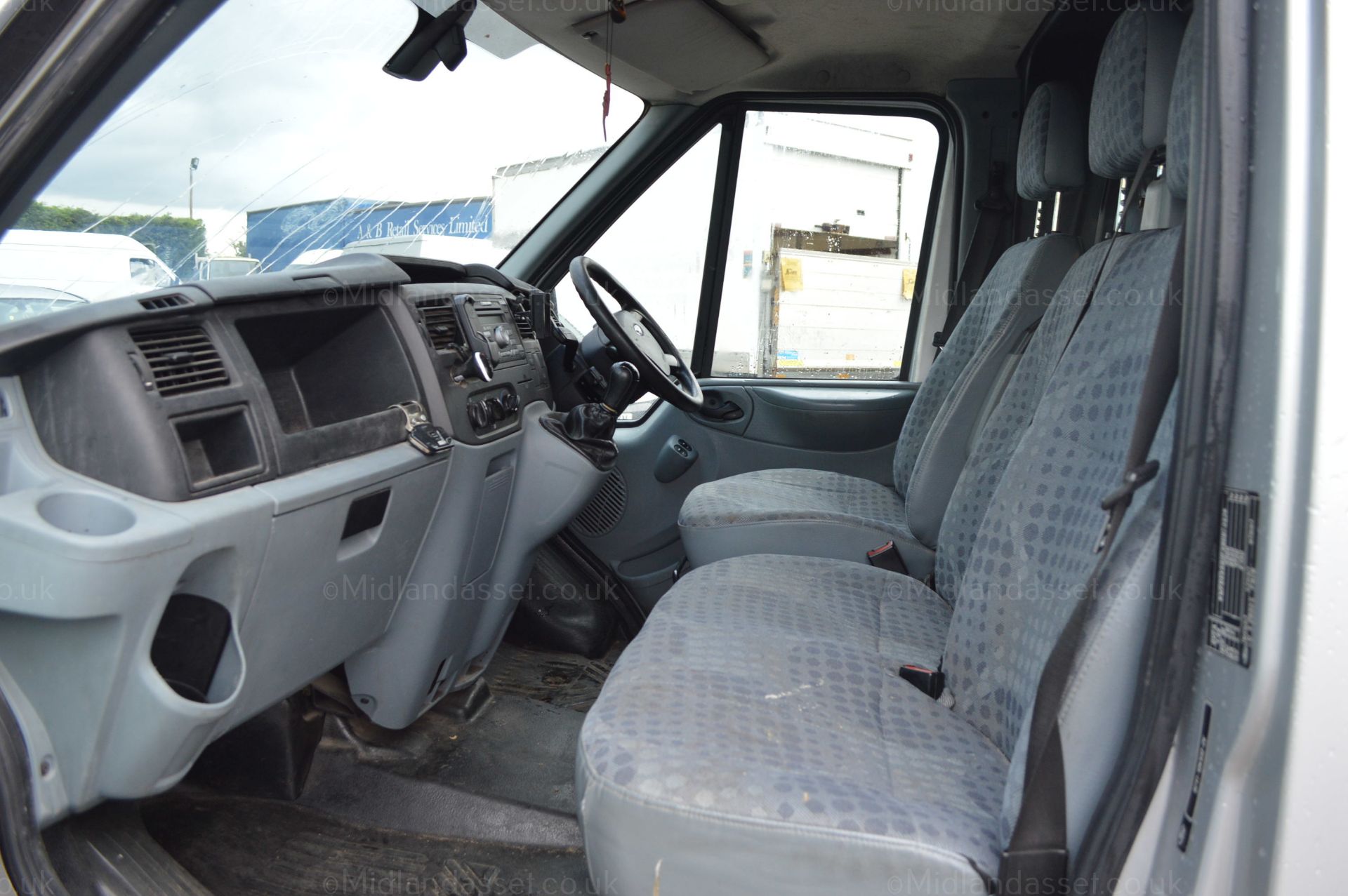 2008/08 REG FORD TRANSIT 110 T330S FWD - Image 10 of 18