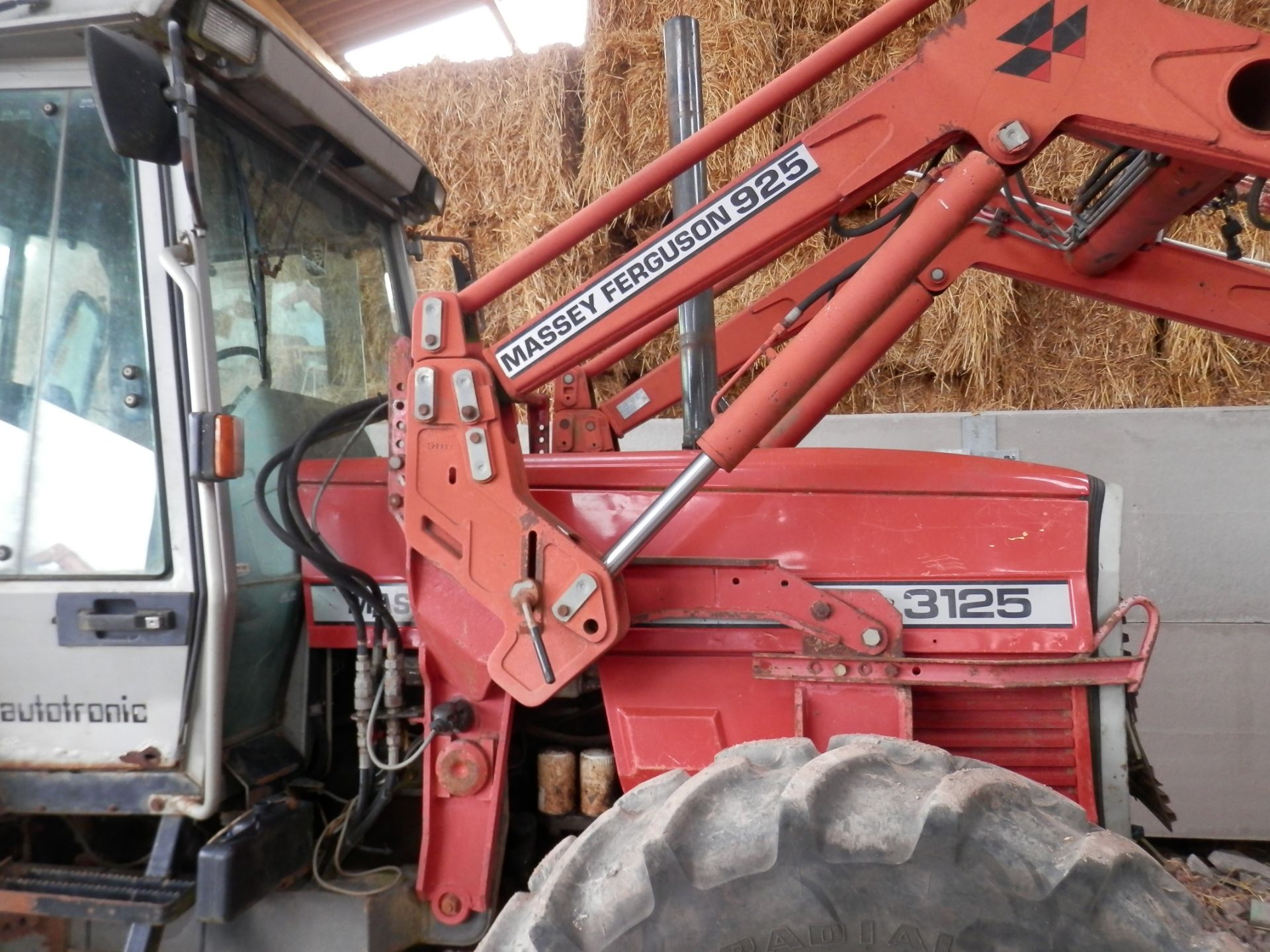 1992 J REG MASSEY FERGUSON 3125 DIESEL TRACTOR,WORKING - Image 6 of 9