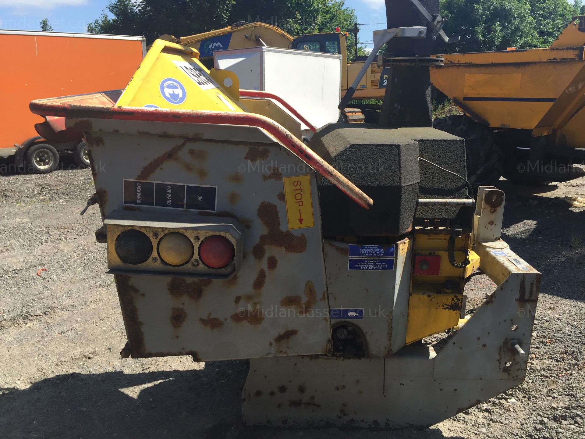 2008 PTO DRIVEN TUNNISSEN WOOD CHIPPER - Image 3 of 7