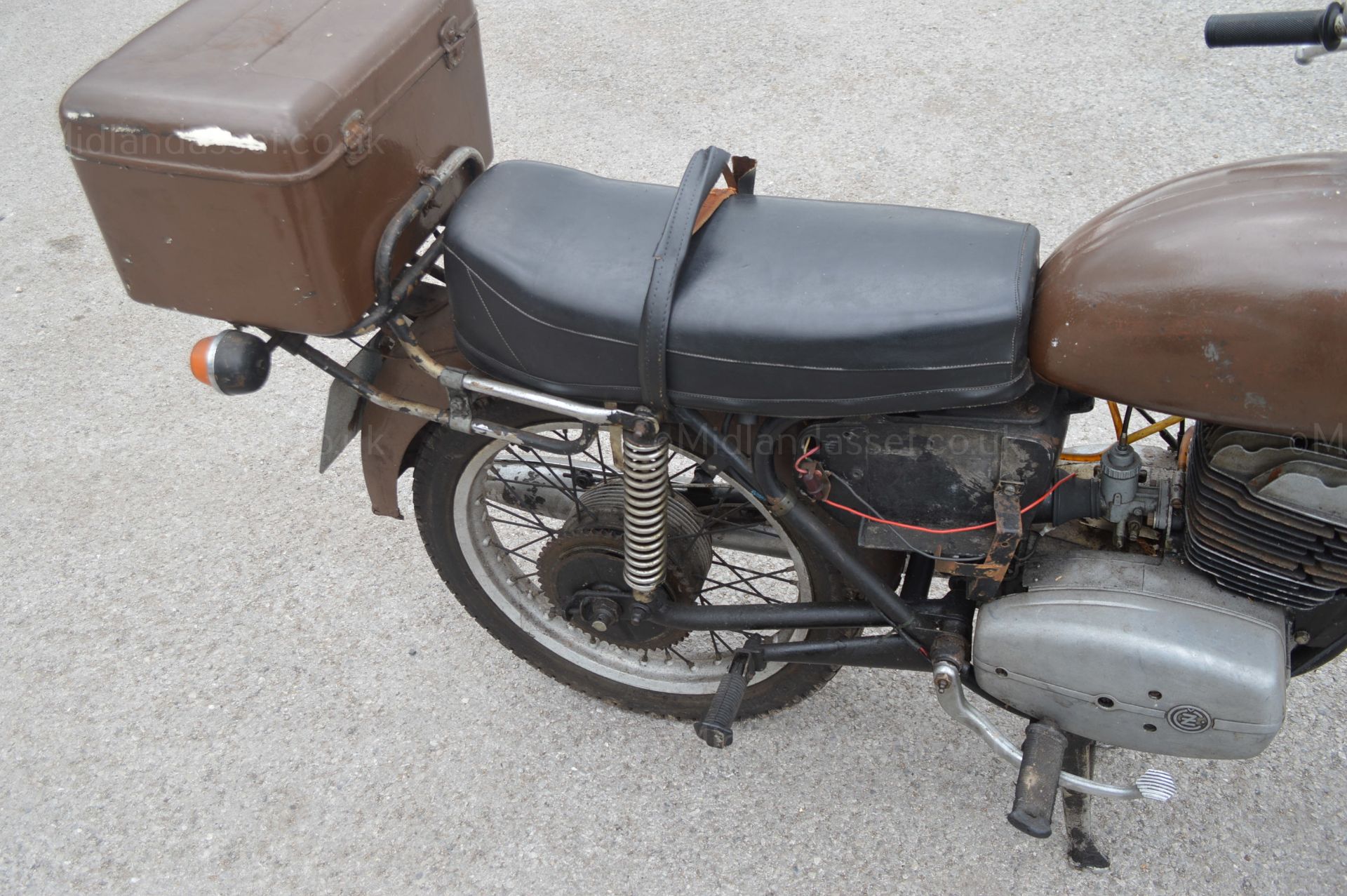 1976 CZ 172cc MOTORCYCLE *NO VAT* - Image 5 of 12