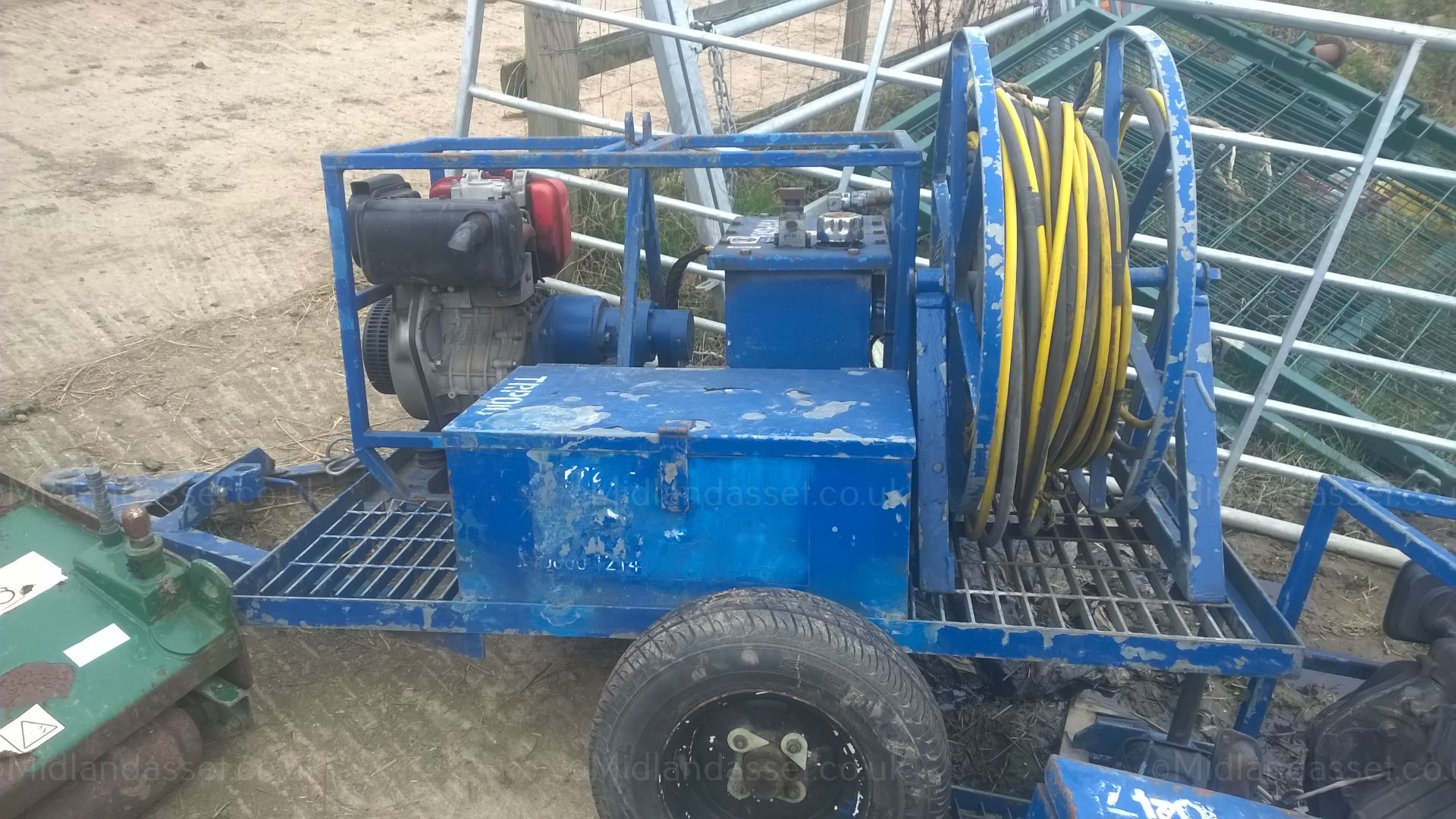 HYDRAULIC POWER UNIT   UN-TESTED   COLLECTION FROM CHESTERFIELD - Image 2 of 5