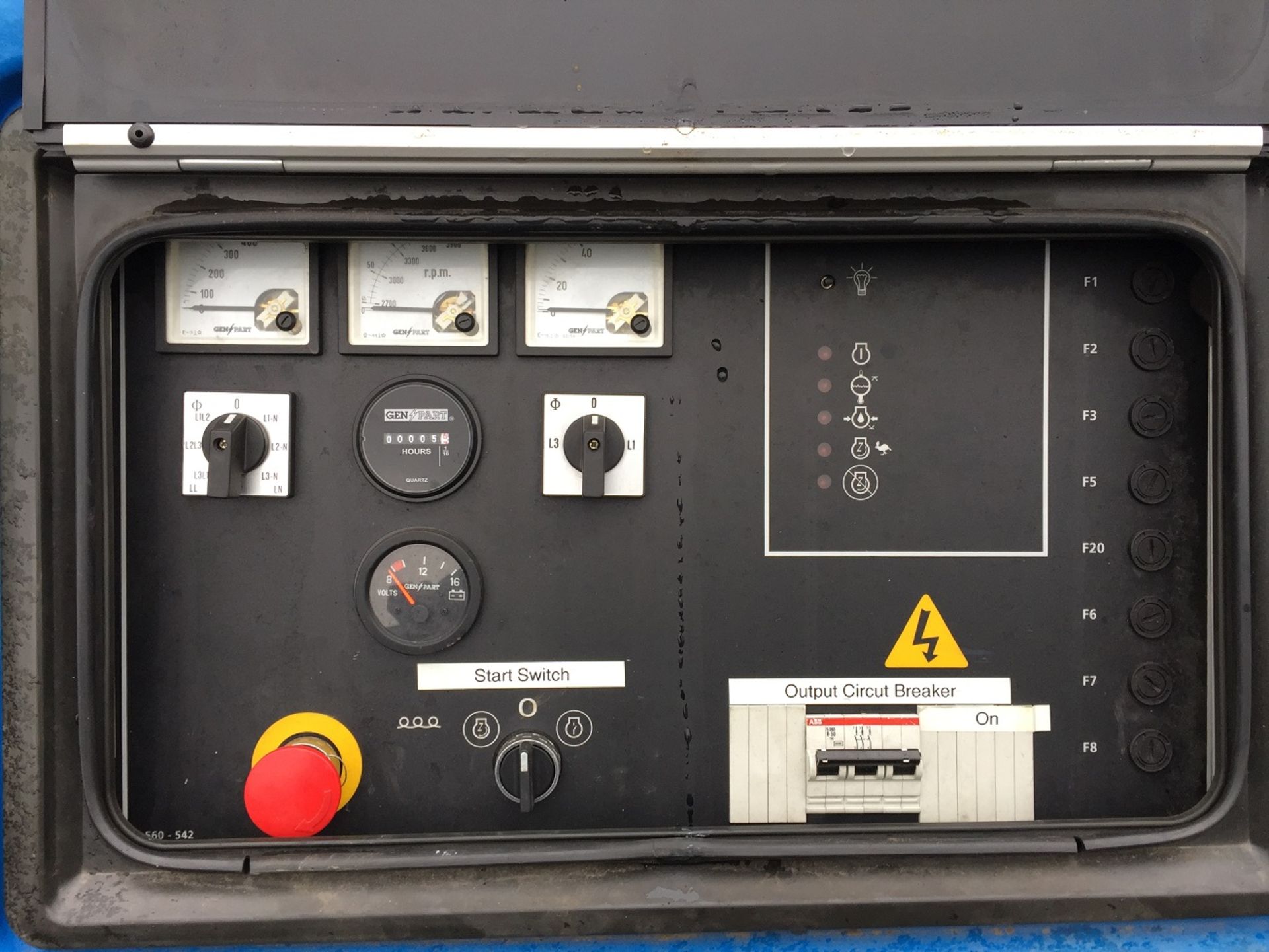 FG WILSON LH30 GENERATOR 3 PHASE 240V ONLY DONE 26 HOURS   LISTER-PETTER ENGINE DIESEL - Image 7 of 10