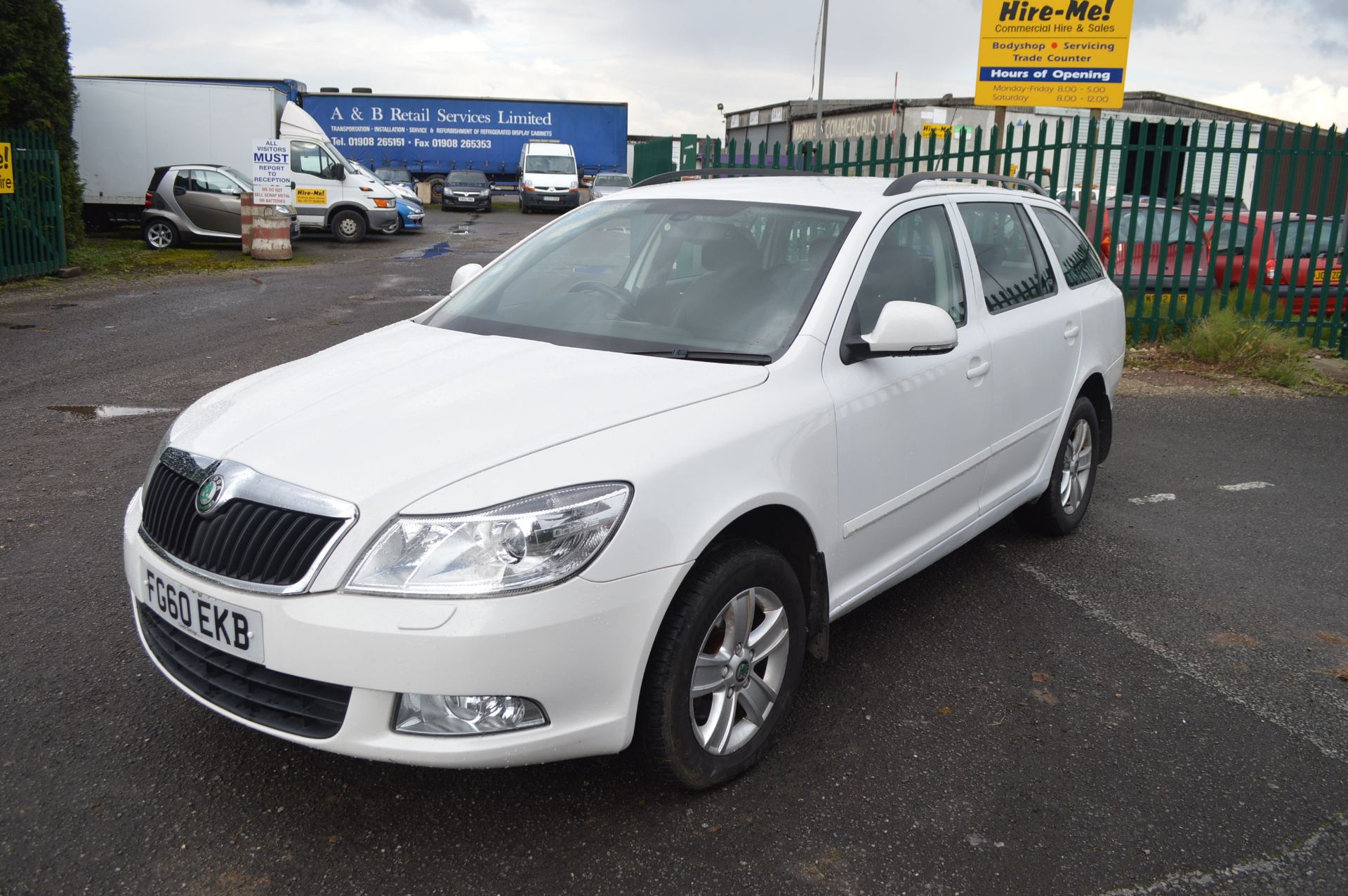 2010/60 REG SKODA OCTAVIA TDI 4X4 - SHOWING 2 FORMER KEEPERS *NO VAT* - Image 3 of 24