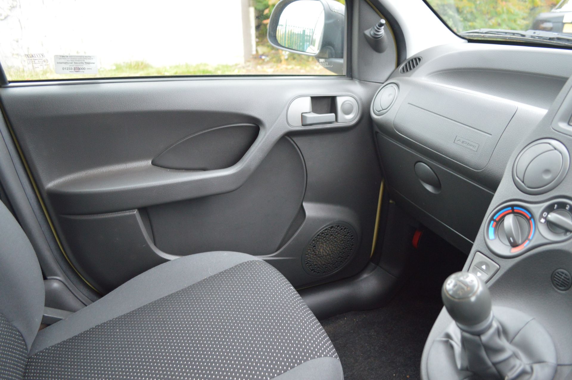 2010/59 REG FIAT PANDA ACTIVE ECO, SHOWING 1 OWNER FROM NEW - DRIVES GREAT - Image 25 of 25