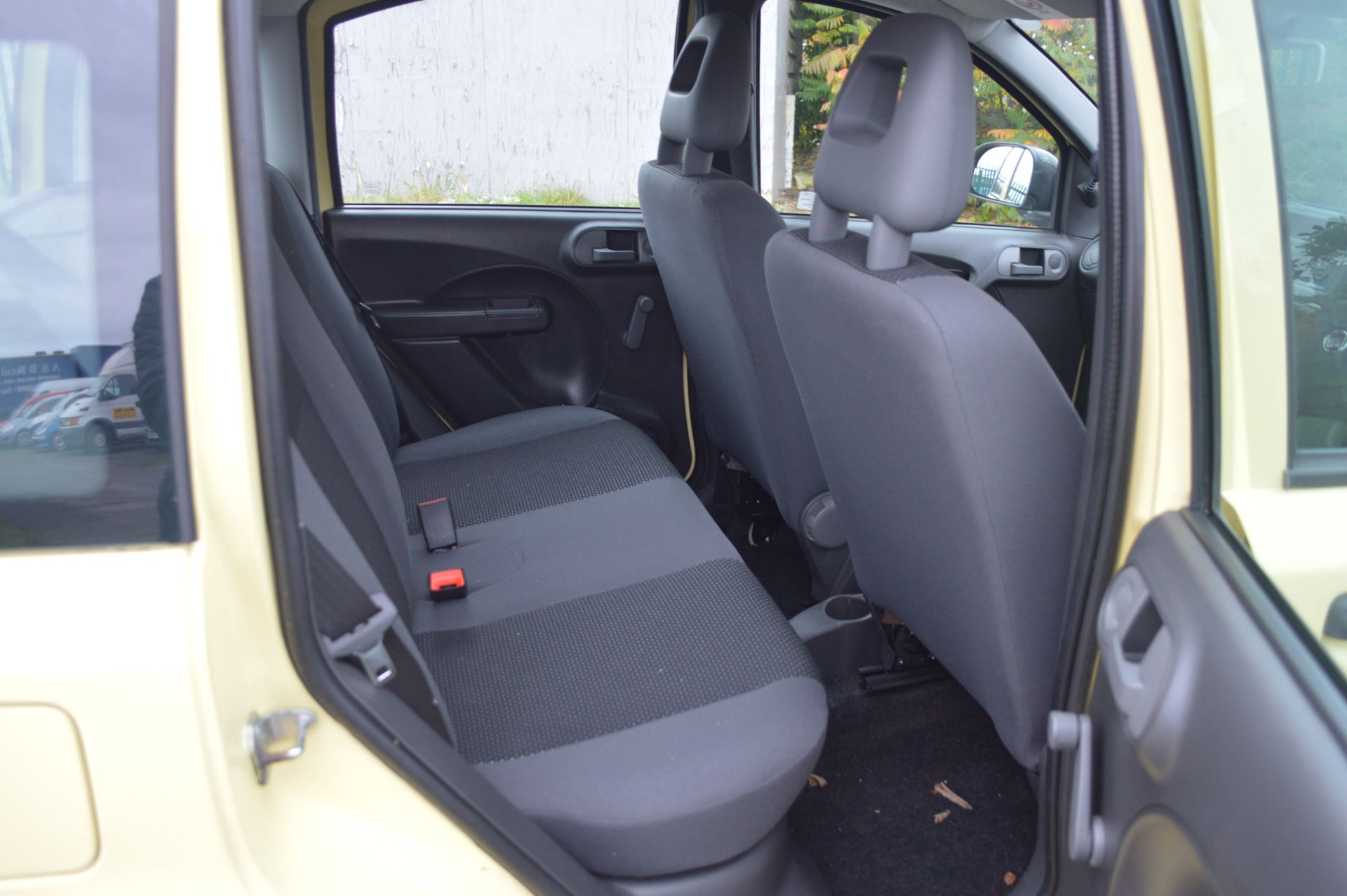 2010/59 REG FIAT PANDA ACTIVE ECO, SHOWING 1 OWNER FROM NEW - DRIVES GREAT - Image 16 of 25