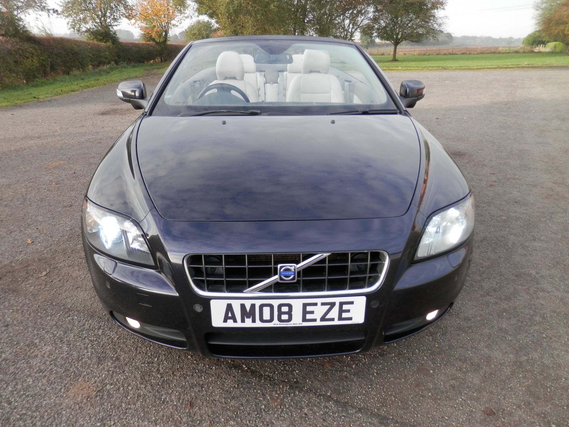 2008/08 VOLVO C70 SE LUX D5, DIESEL AUTO,CONVERTIBLE, MOT MAY 2017, ONLY 102K MILES, 180 BHP. - Image 13 of 57