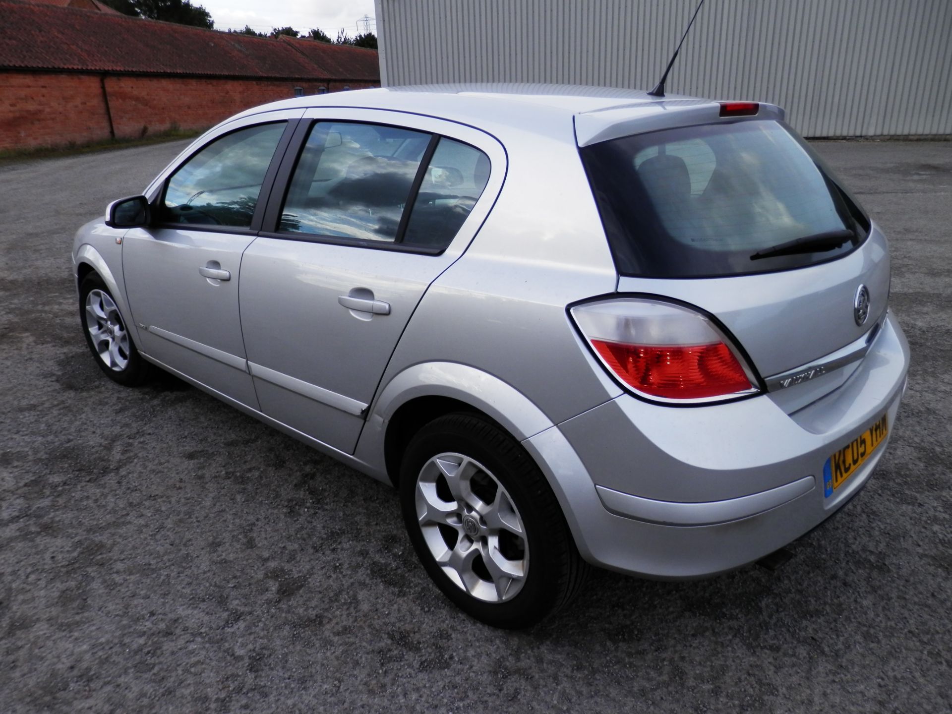 2005/05 REG VAUXHALL ASTRA 1.6 SRI, PETROL, 5 SPEED MANUAL, MOT 31ST JAN 2017. 98K MILES. - Image 5 of 30