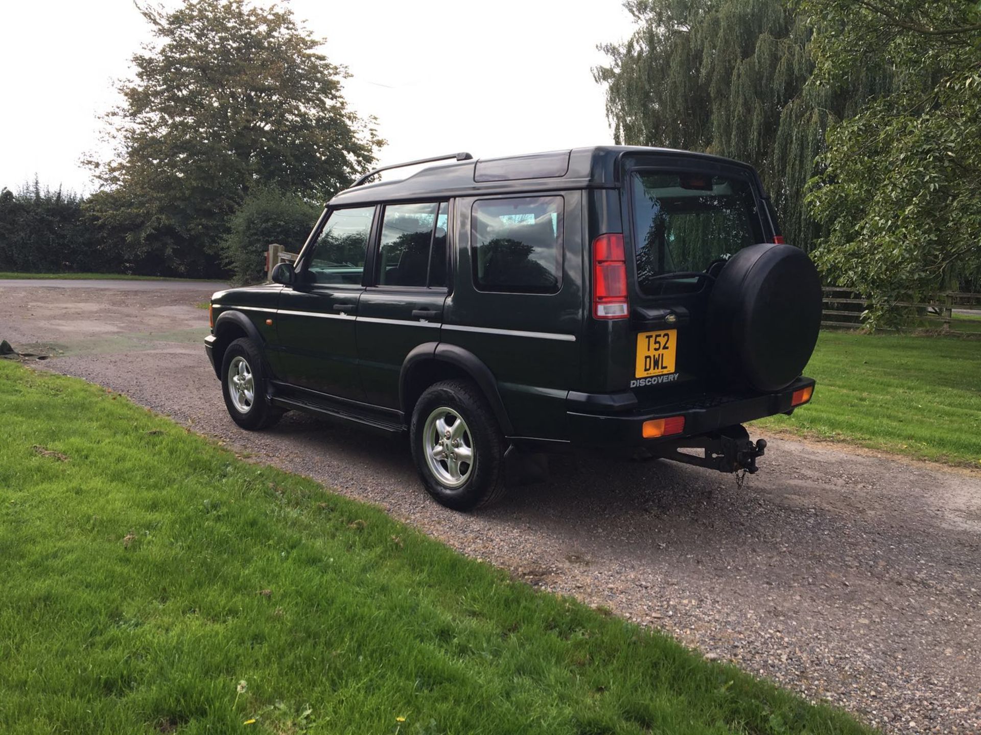 1999 REG LAND ROVER DISCOVERY GREEN, NEW ENGINE FITTED NOT LONG AGO AND COMES WITH NEW MOT *NO VAT* - Image 4 of 10