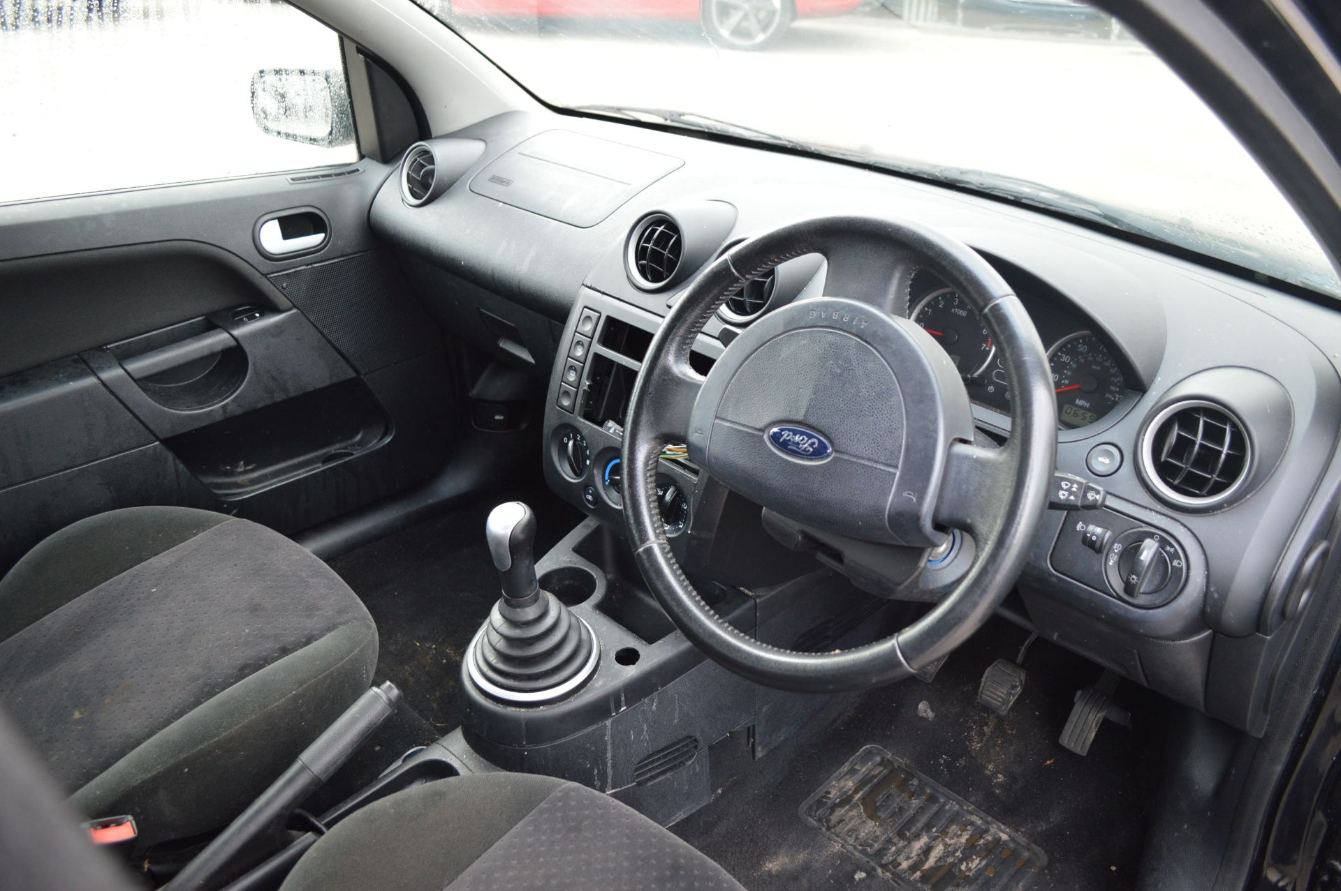 2005/05 REG FORD FIESTA GHIA 1.6 AIR CONDITIONING *NO VAT* - Image 19 of 23