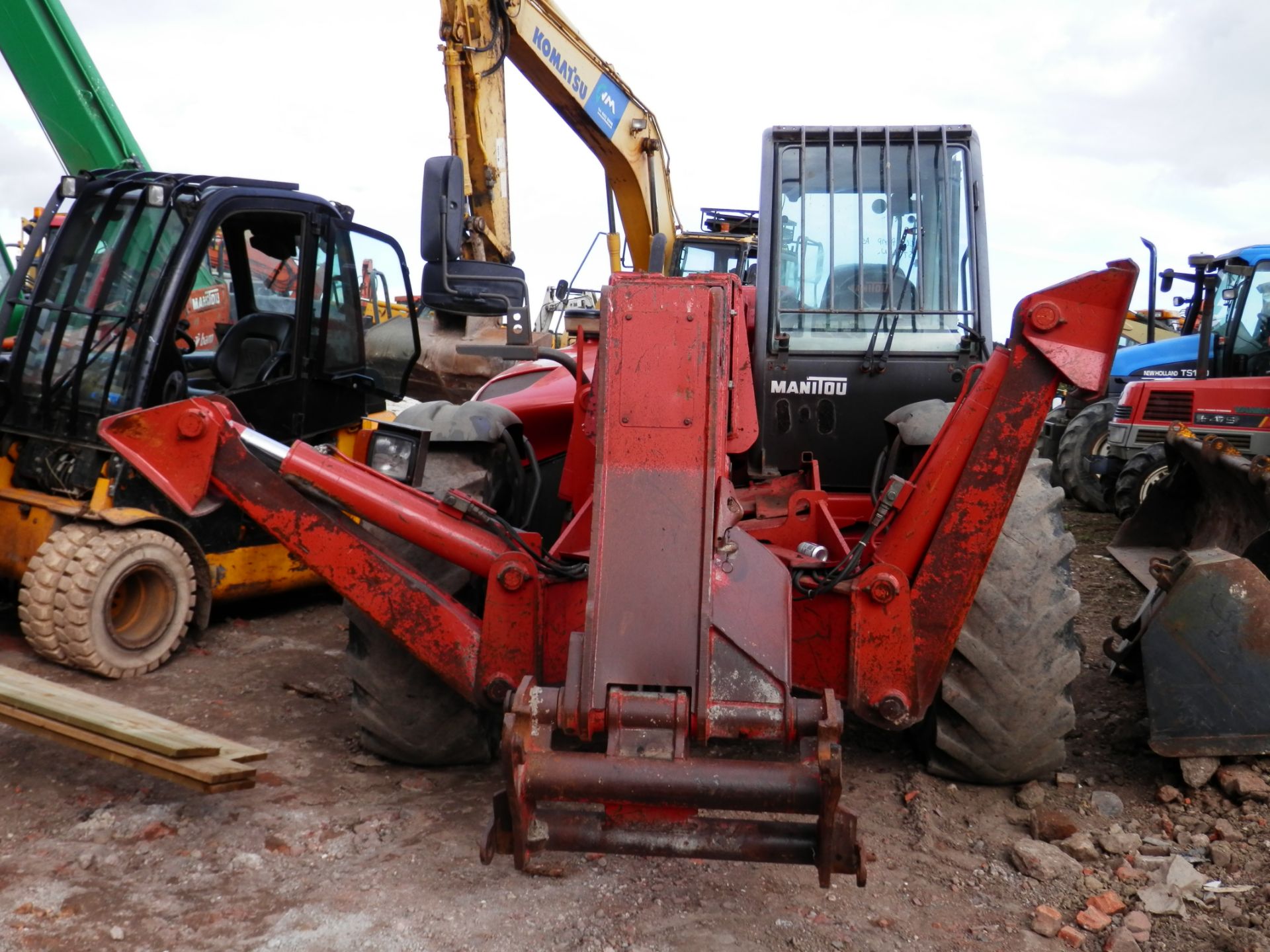 2003 MANITOU MANISCOPIC TELE LIFT WITH FORKS,3.5 TONNE LIFT CAPACITY. - Image 5 of 10