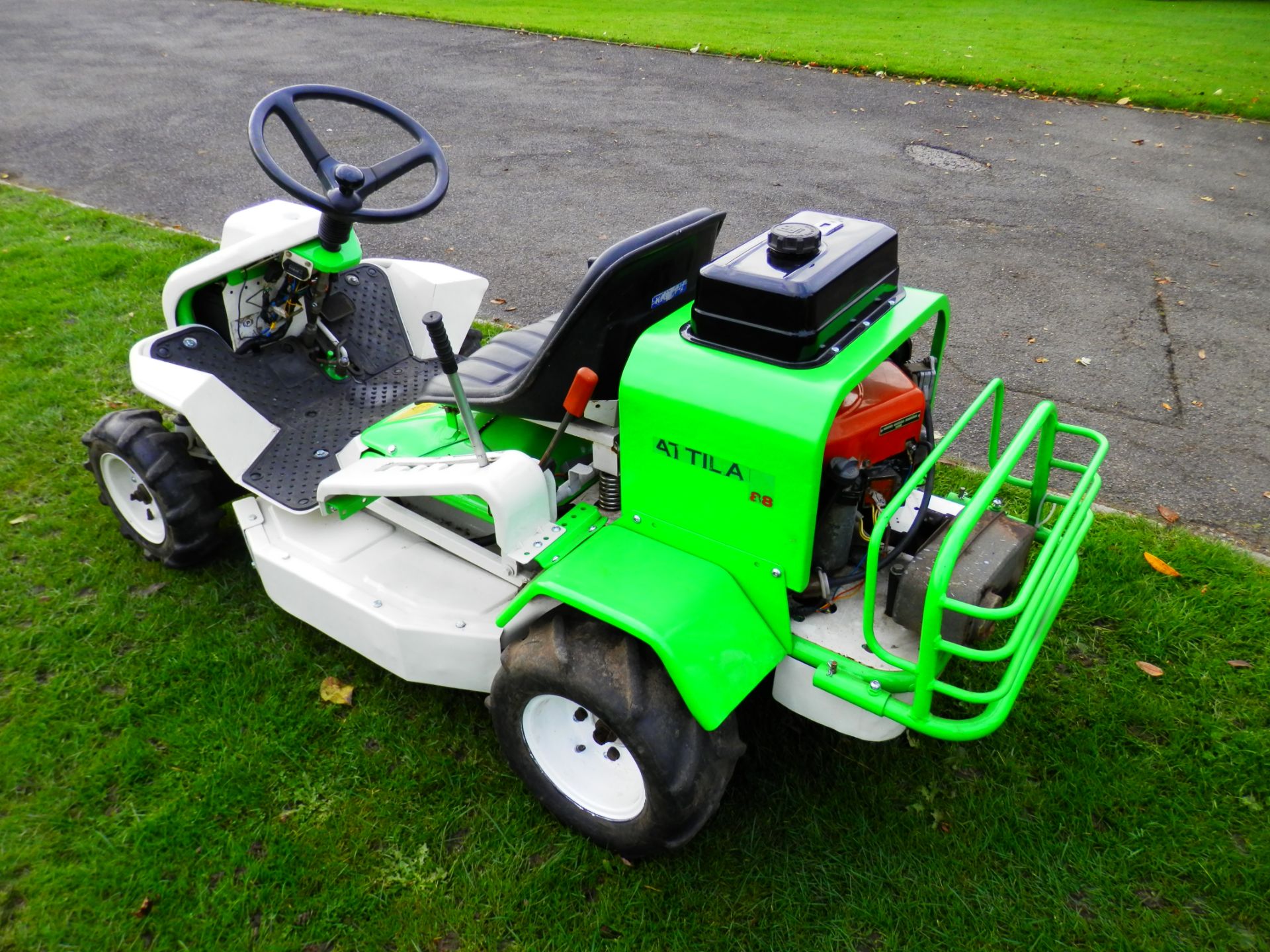 2003 ETESIA ATTILA 88, RIDE ON PETROL ROTARY MOWER, GOOD WORKING ORDER.