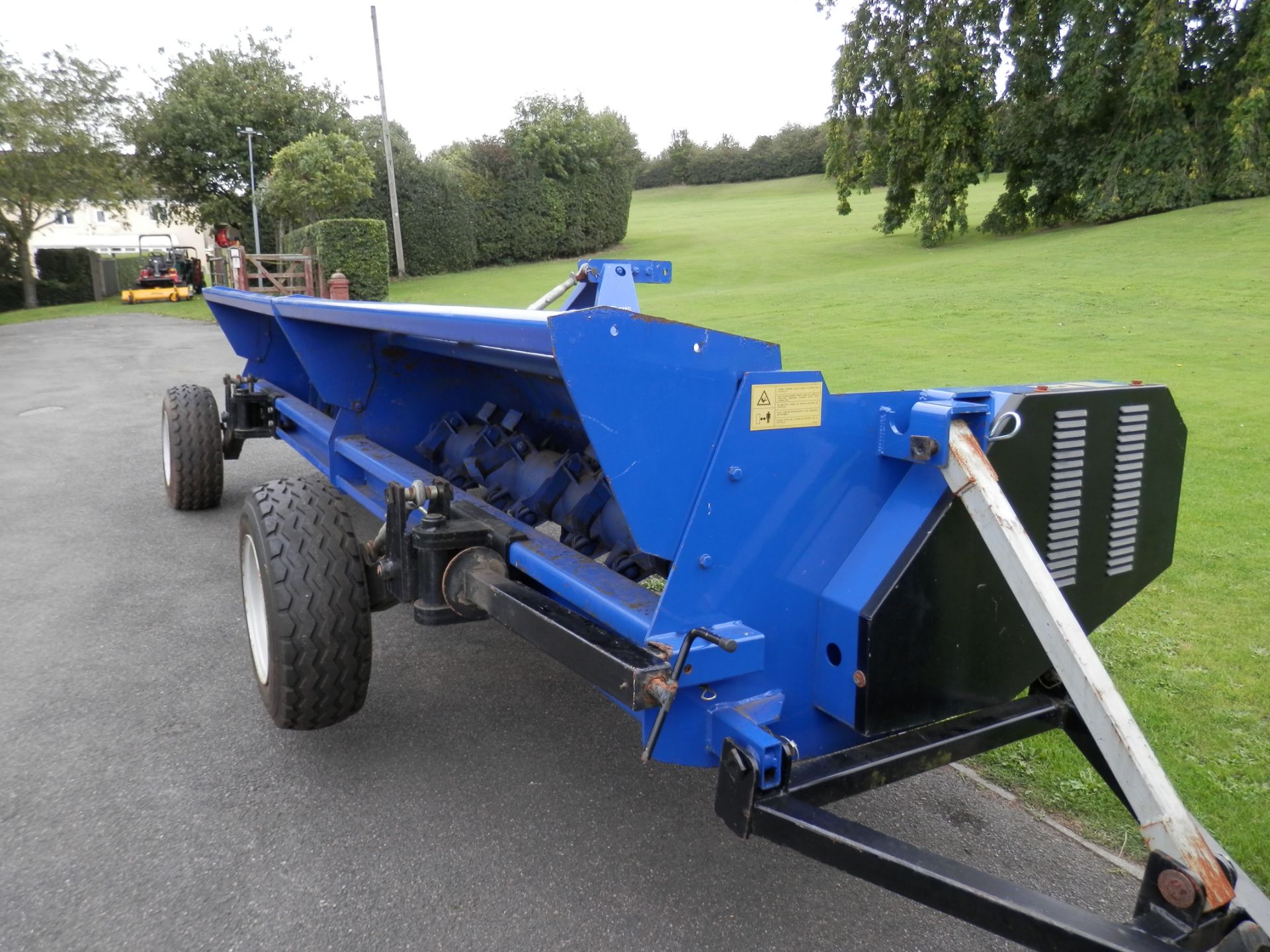 RYETEC FLAIL TSN TOPPER/SHREDDER ATTACHMENT FOR LARGE TRACTOR, WILL EAT EVERYTHING IN ITS PATH ! - Image 4 of 11