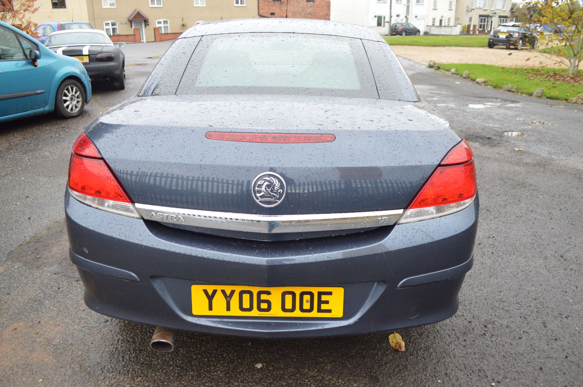 2006/06 VAUXHALL ASTRA DESIGN 1.8 SPORT TWIN TOP CONVERTIBLE, ONLY 62K MILES WARRANTED, MOT FEB 2017 - Image 6 of 33