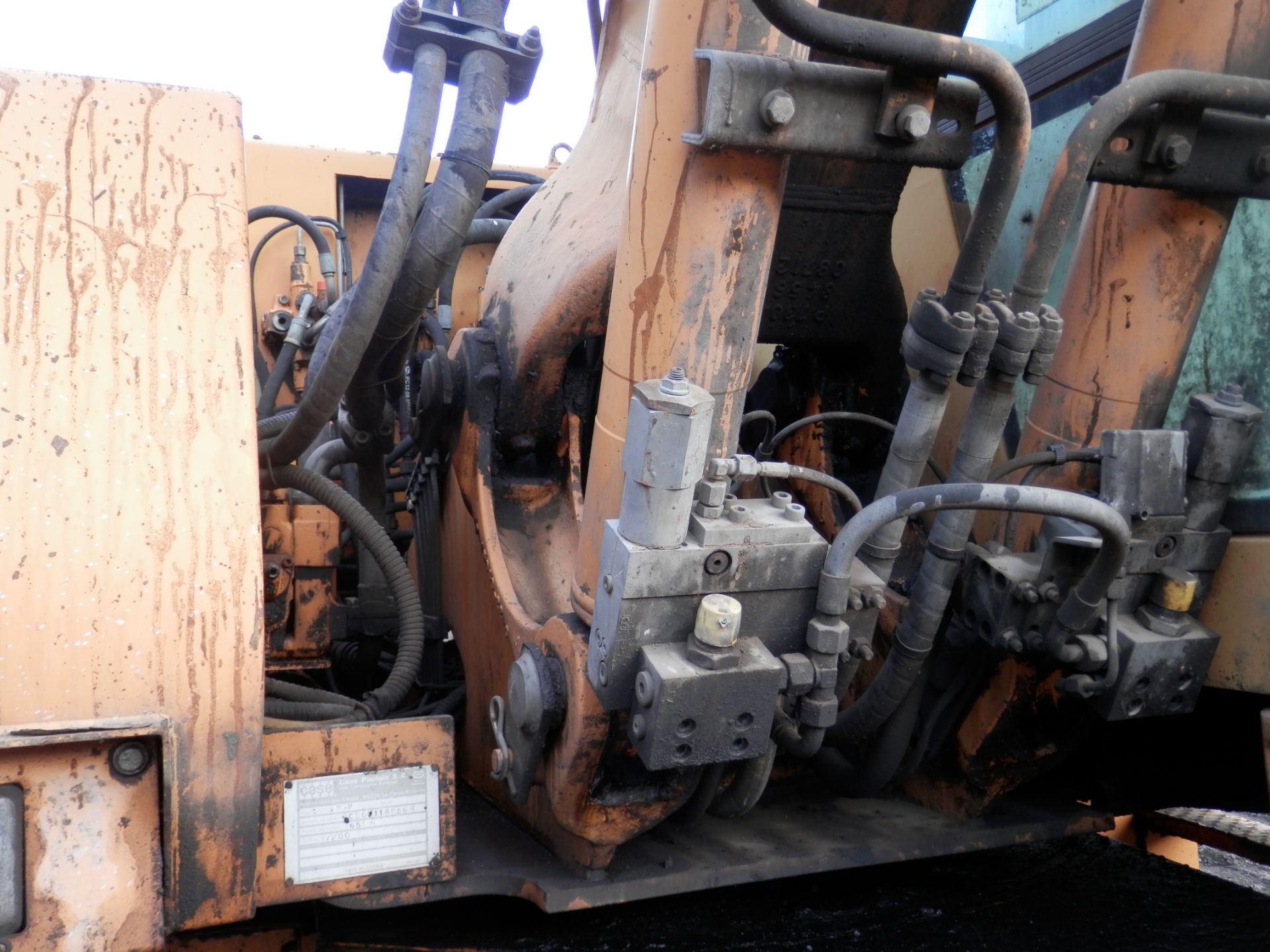 ALL WORKING CASE 688BP 17.2 TONNE DIGGER, 65KW DIESEL ENGINE & MAGNETIC LIFT ATTACHMENT INCLUDED. - Image 8 of 18