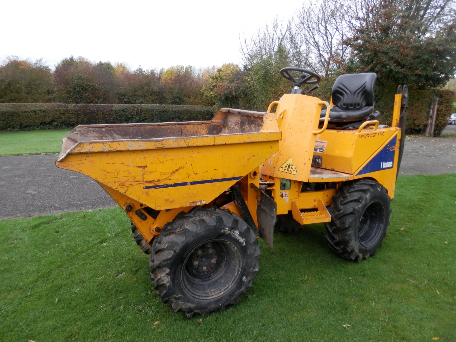 2007 THWAITES 1 TONNE DUMPER, IN GOOD WORKING ORDER, LESS THAN 2000 HOURS. DIESEL ENGINE. - Image 5 of 14