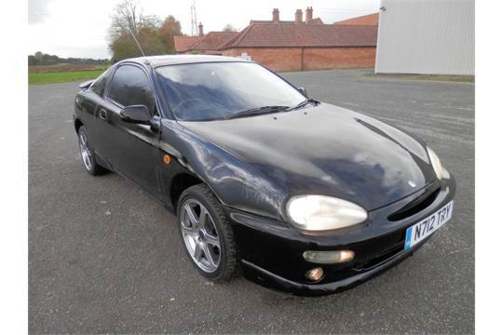 2003 REG 1995 MAZDA MX-3 1.5 AUTO 3 DOOR COUPE IN BLACK, LOG BOOK, MOT JAN, 77K MILES, DRIVES GREAT - Image 11 of 33