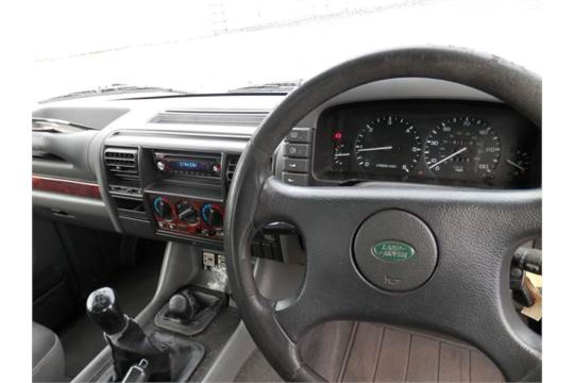 1998/R REG LAND ROVER DISCOVERY 2.5 TDI, MOT MARCH 2017, 180K WARRANTED MILES. - Image 12 of 27