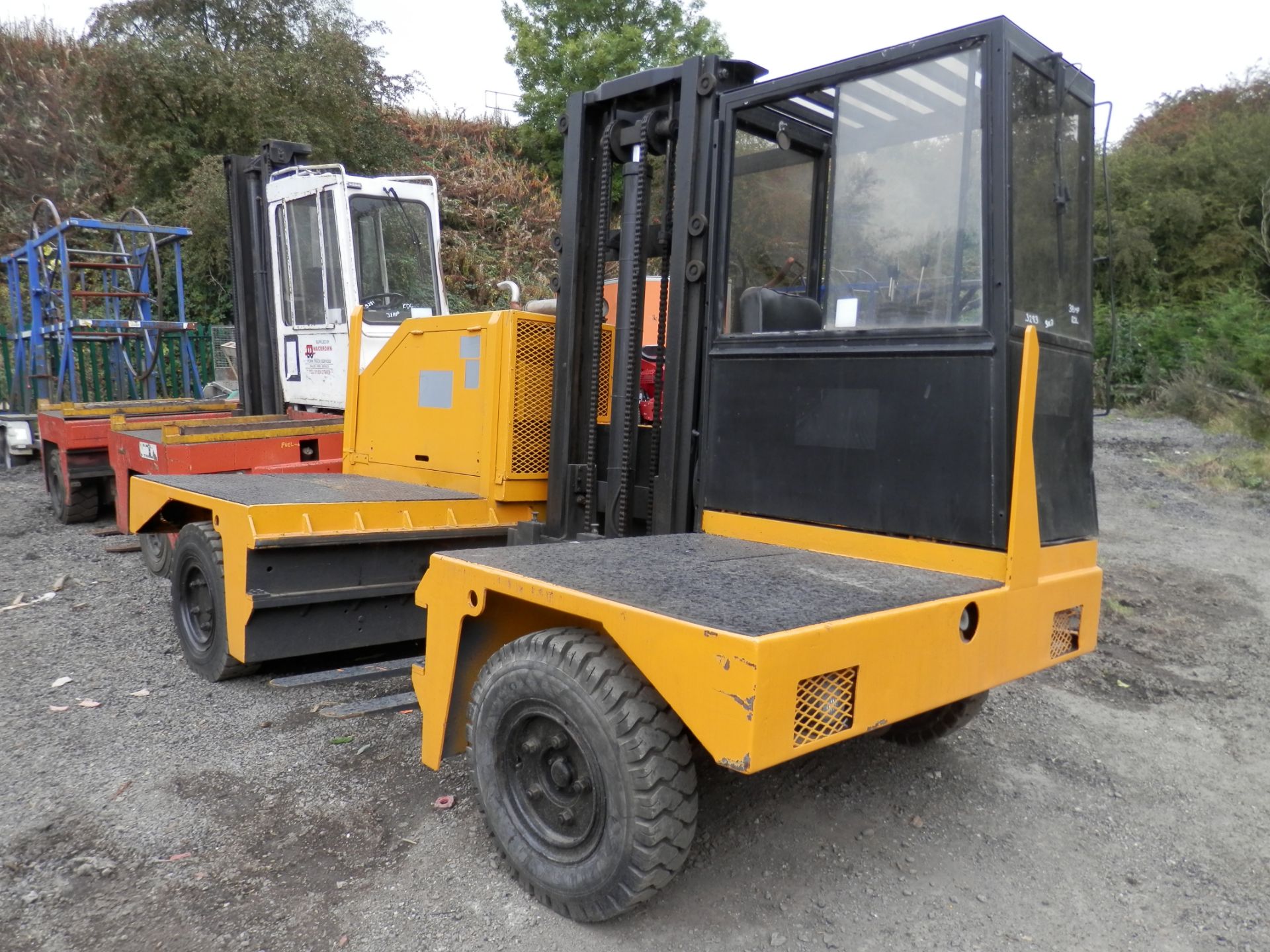 1995 WORKING SSP KOMPACT 4, 4 TONNE SIDELOADER FORKLIFT. ONLY 5822 WORKING HOURS. - Image 3 of 9