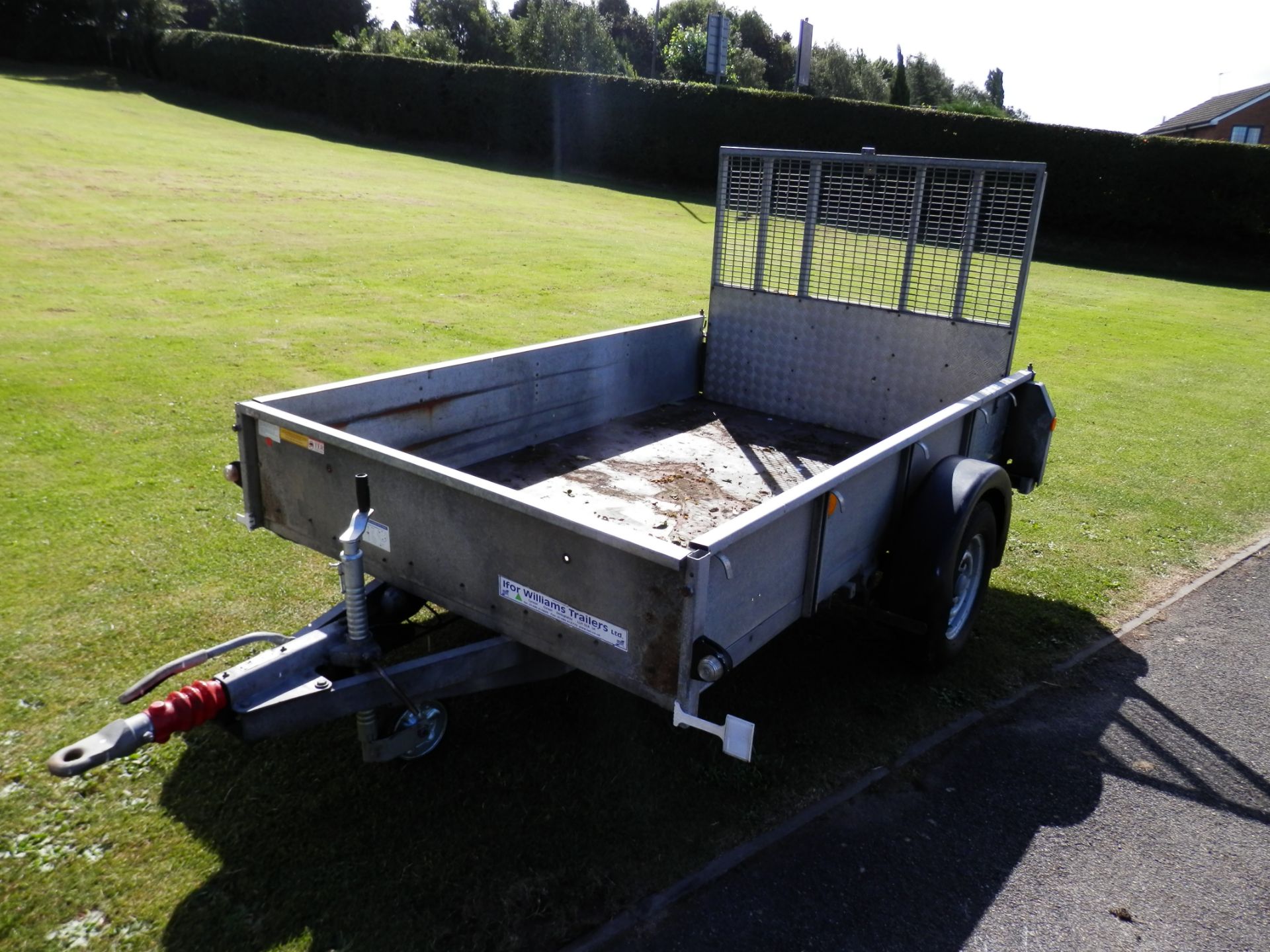 IFOR WILLIAMS 1400 KG PLANT TRAILER, VERY GOOD CONDITION, REAR DROP DOWN RAMP. - Image 5 of 9