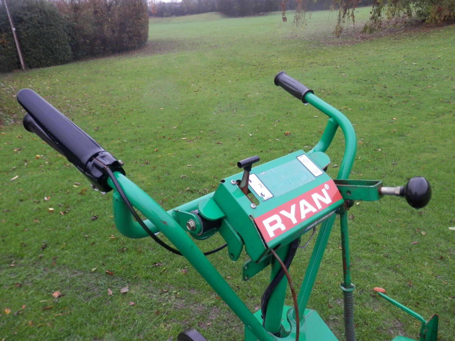 FULLY WORKING RYAN TURF/SOD CUTTER. 6 BHP VANGUARD PETROL ENGINE.WITH OWN TRAILER. - Image 7 of 8