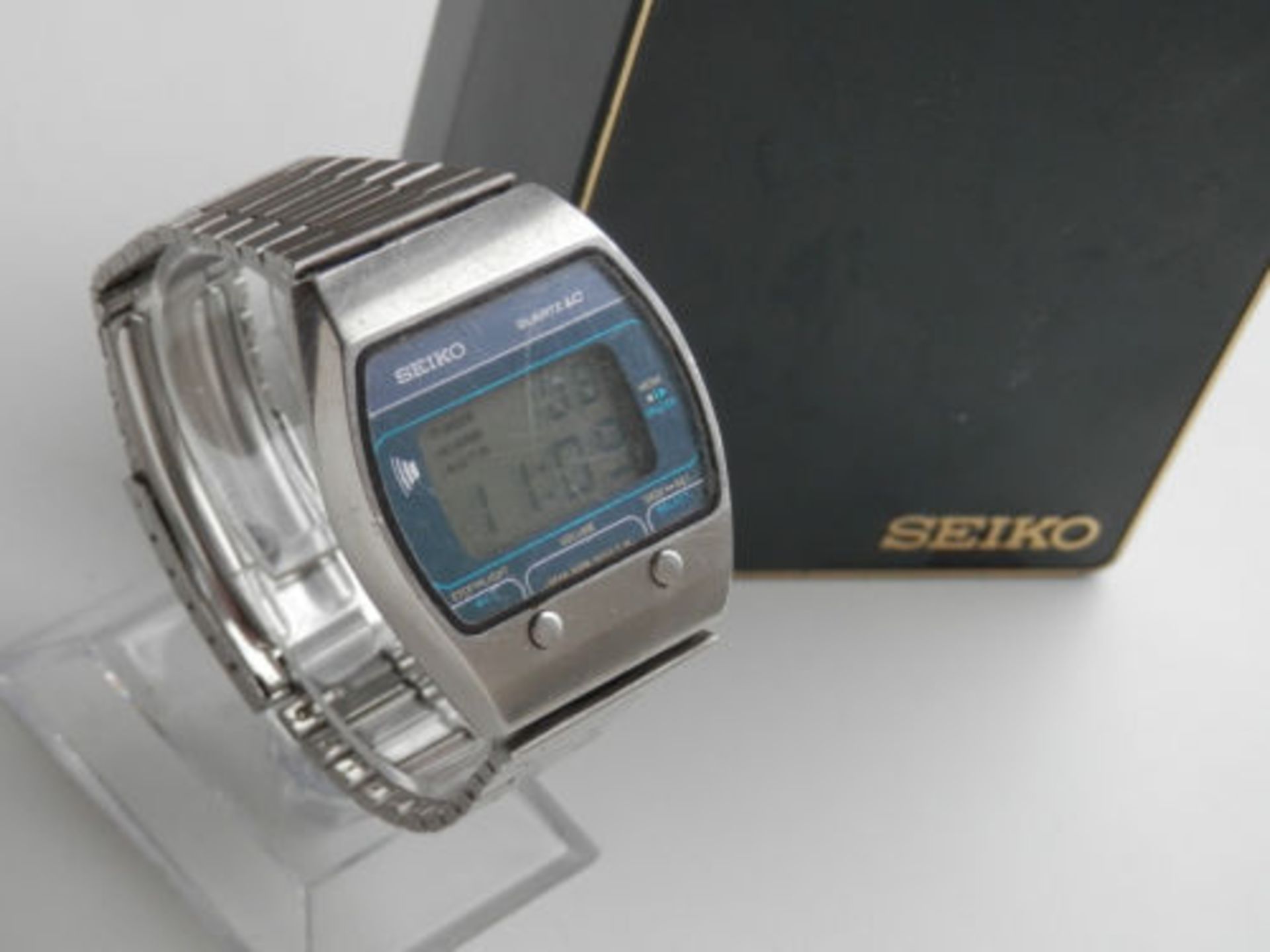 RARE 1978 SEIKO A029 5020 DIGITAL WATCH, WITH BOX, ALL WORKING - Image 3 of 12