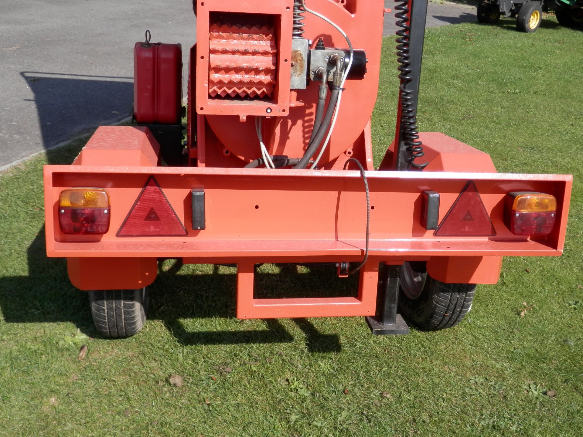 SUPERB CAMON C250P 5" PETROL POWERED WOOD CHIPPER APPROX 2007? SPARE WHEEL, WORKING WELL, NO VAT !! - Image 9 of 10