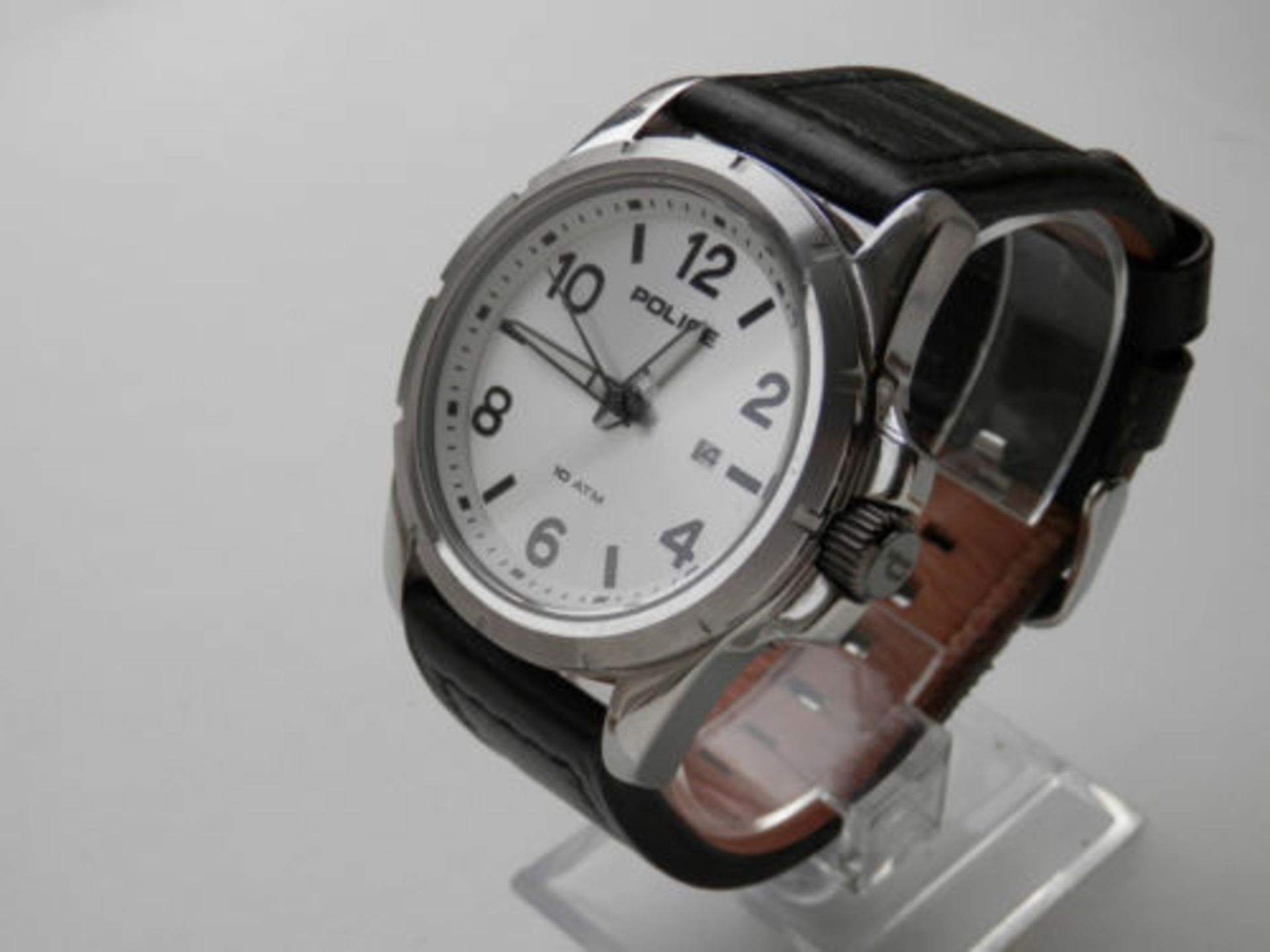 GORGEOUS LOOKING GENTS POLICE 48MM CHUNKY STAINLESS DATE WATCH, 100M WR RRP £110