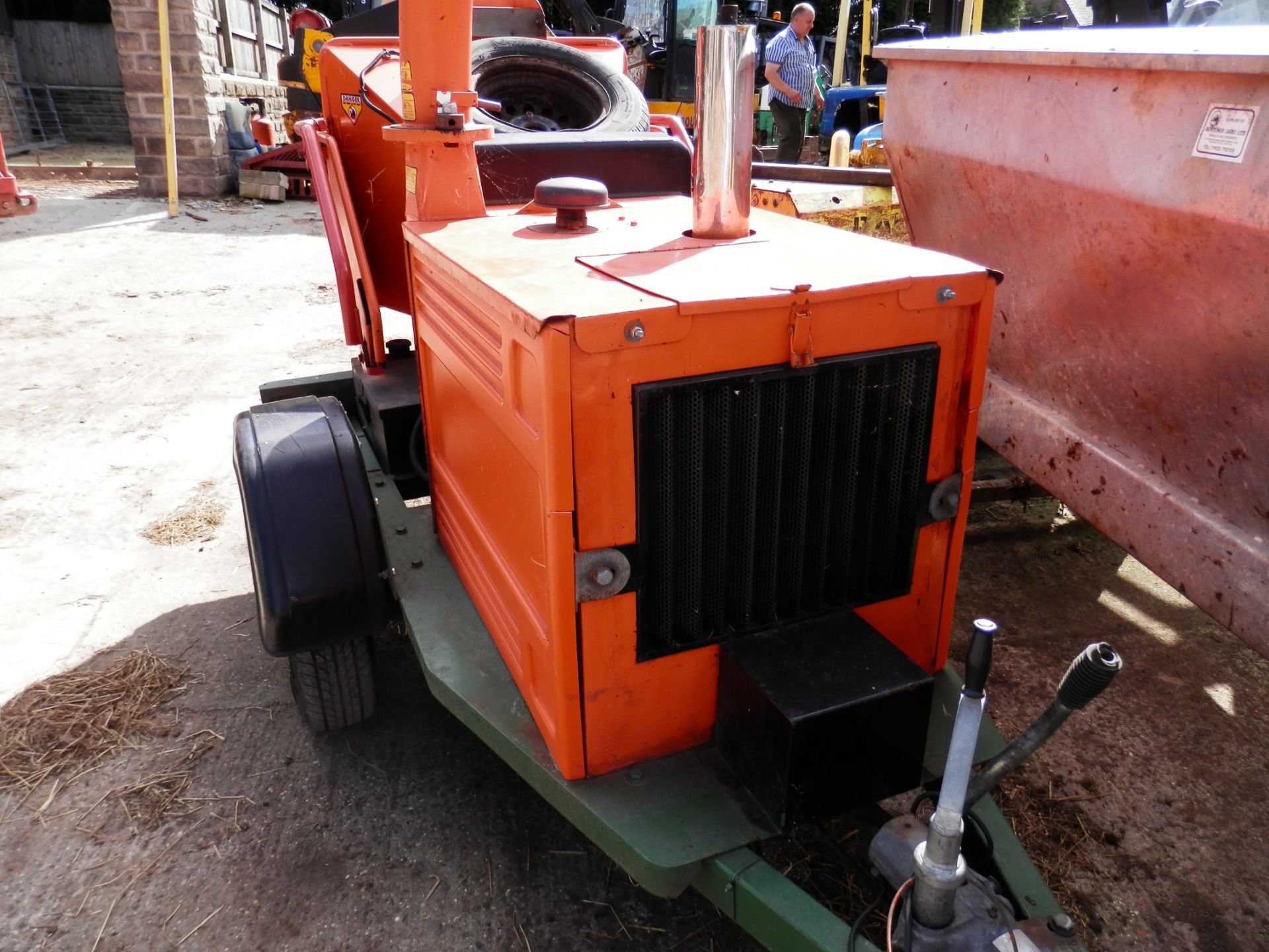 2002 TIMBERWOLF KUBOTA ENGINED DIESEL CHIPPER, TRAILERED UNIT. ALL WORKING. - Image 5 of 6