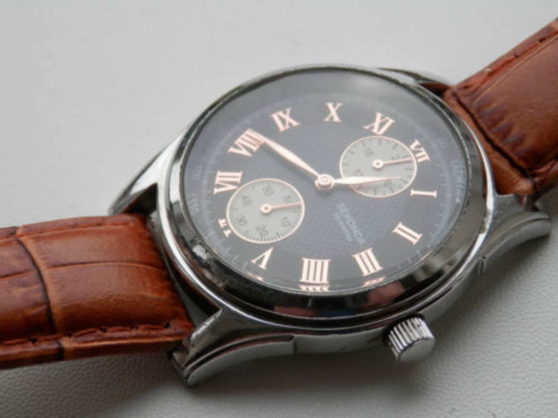 GORGEOUS CLASSIC LOOKING GENTS SEKONDA WORKING MINI DIAL WATCH, 24 HOUR DIAL - Image 3 of 8