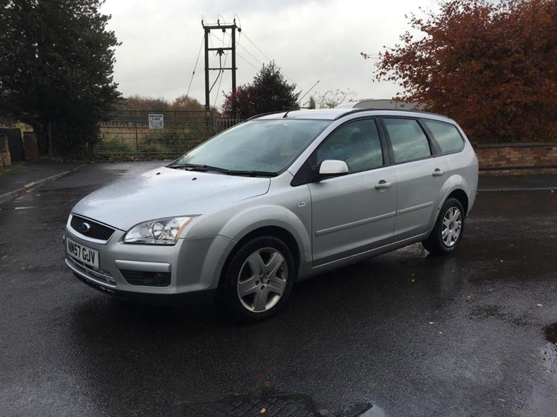 2008/57 PLATE FORD FOCUS 1.6 PETROL STYLE ESTATE, 91K MILES. MOT JULY 2017. - Image 6 of 12