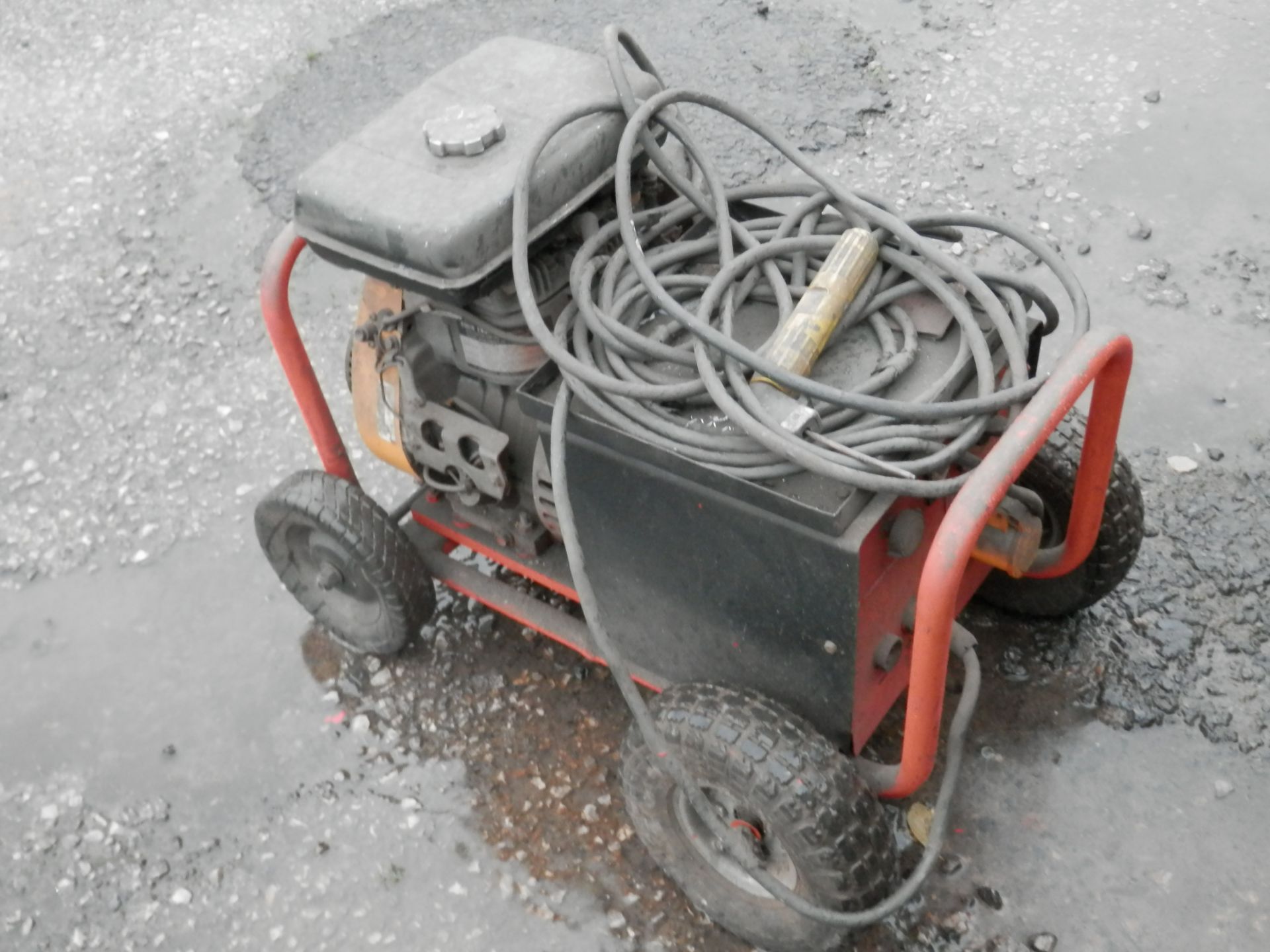 ROBIN EY23 WHEELED COMBINED WELDER & GENERATOR, WORKING. LOW RESERVE - Image 3 of 5