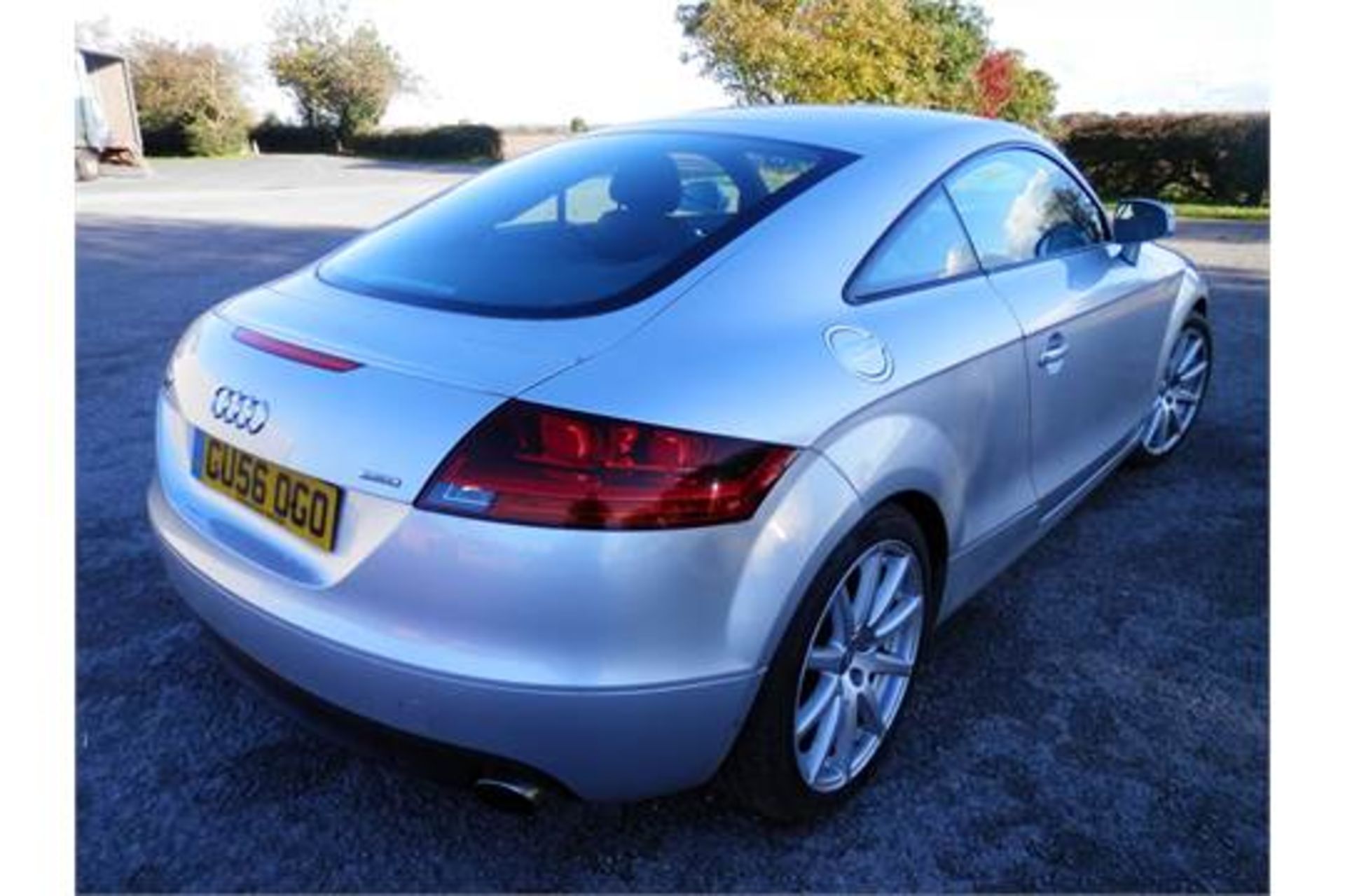 2006/56 PLATE AUDI TT QUATTRO 3.2 V6, 247 BHP, LATE AUCTION ENTRY, 4 X NEW TYRES !! - Image 2 of 30
