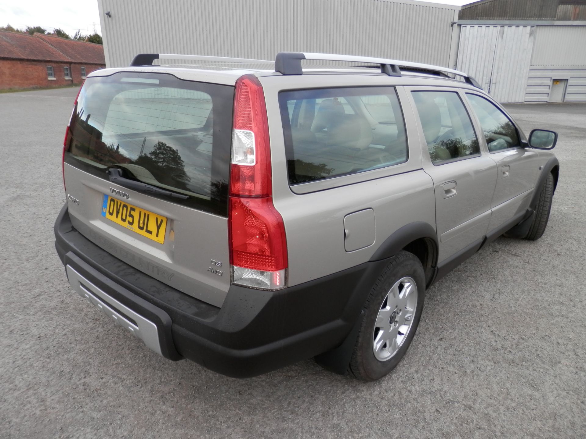 2005/05 VOLVO XC70 CROSS COUNTRY 2.4 D5 DIESEL AUTOMATIC, 4 WHEEL DRIVE, MOT MAY 2017, 150K MILES. - Image 4 of 26