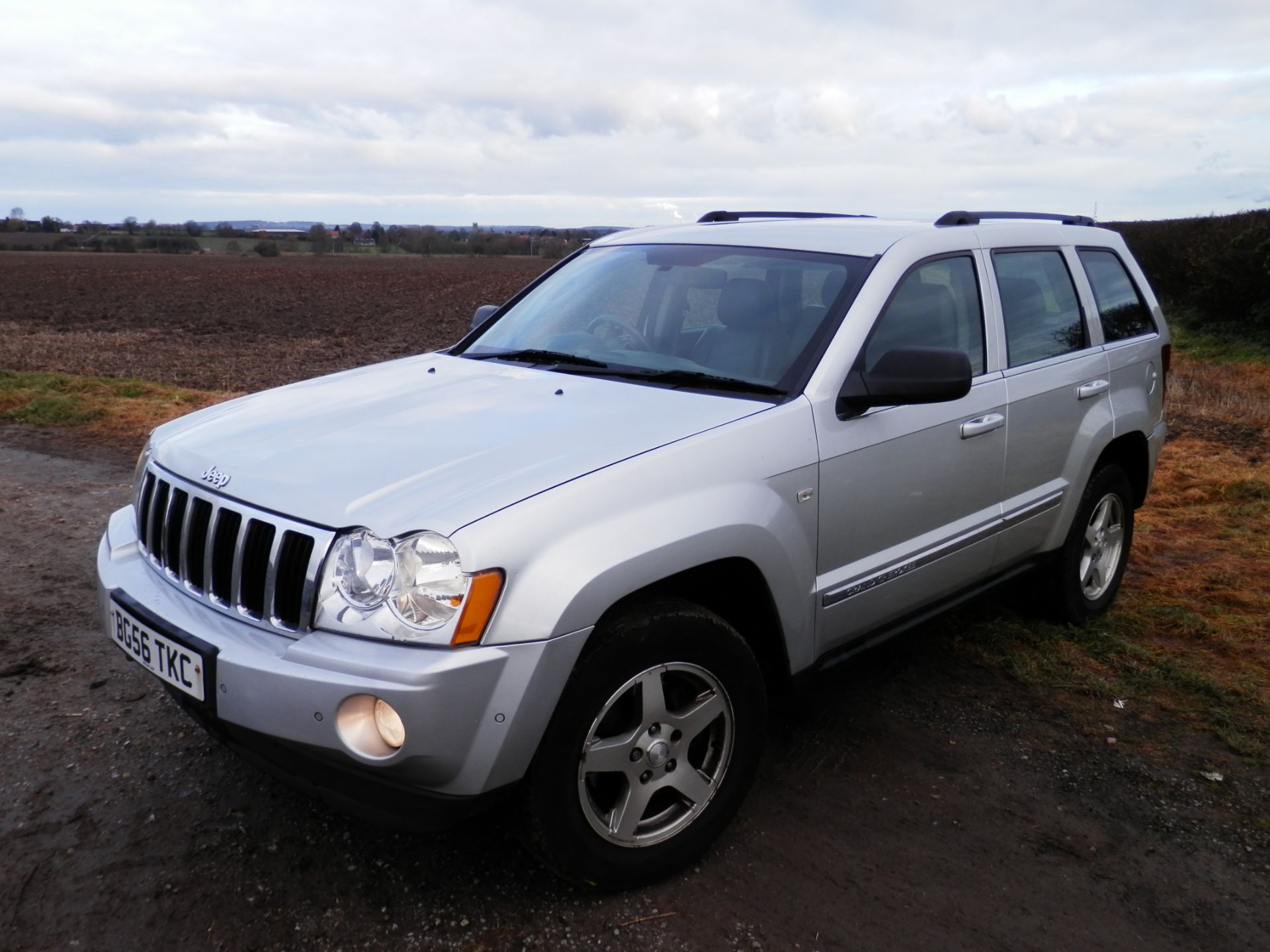 2006/56 PLATE JEEP GRAND CHEROKEE 3.0 CRD V6 TURBO DIESEL AUTO. ONLY 92K MILES. 12 MONTHS MOT - Image 8 of 29