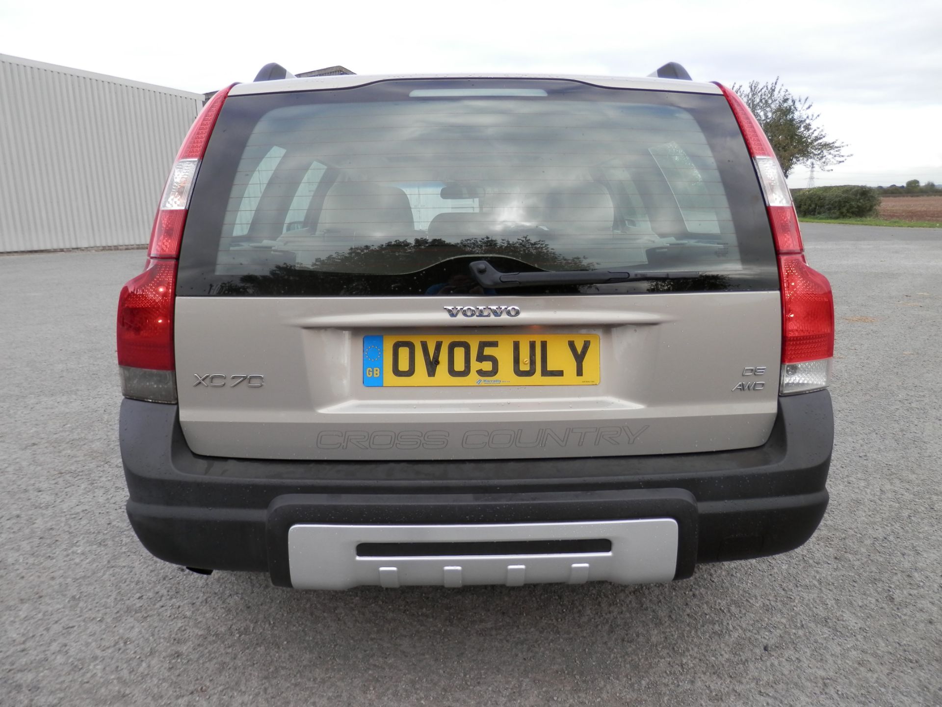 2005/05 VOLVO XC70 CROSS COUNTRY 2.4 D5 DIESEL AUTOMATIC, 4 WHEEL DRIVE, MOT MAY 2017, 150K MILES. - Image 3 of 26