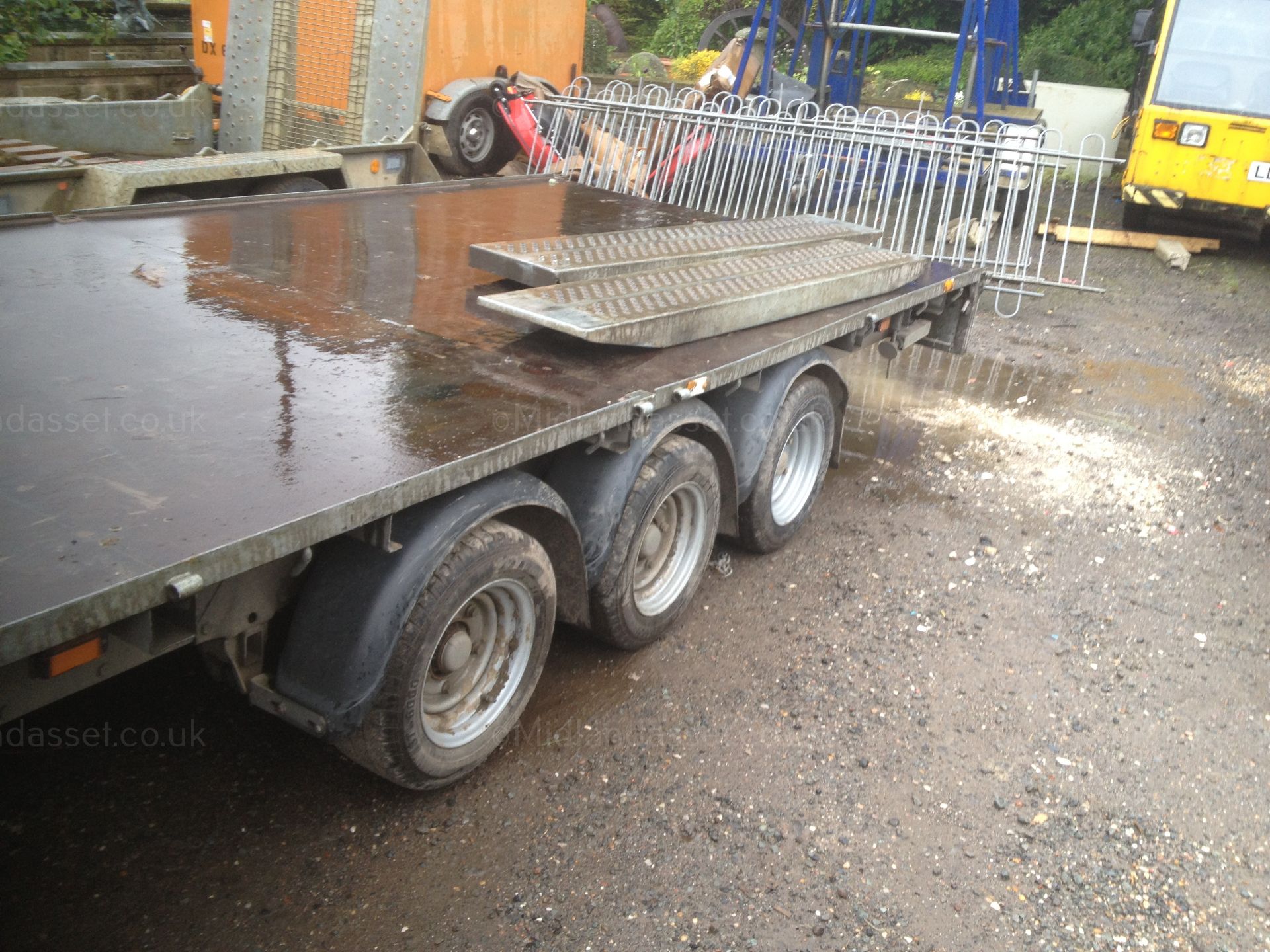 IFOR WILLIAMS TRI AXLE 3.5 TONNE 16 FOOT TRAILER - Image 4 of 7
