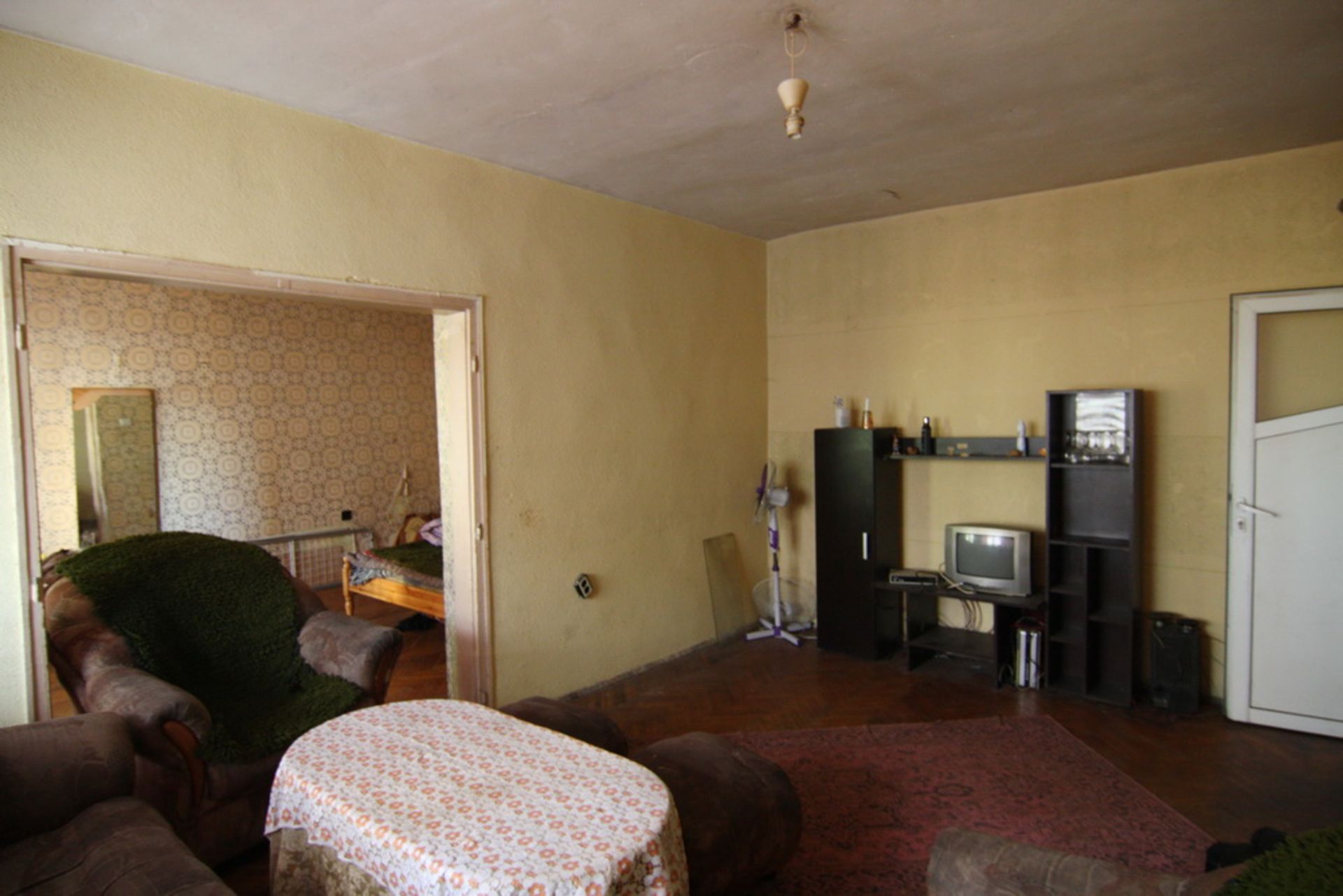 LARGE FAMILY APARTMENT, BULGARIA, BOBOV DOL - Image 8 of 16