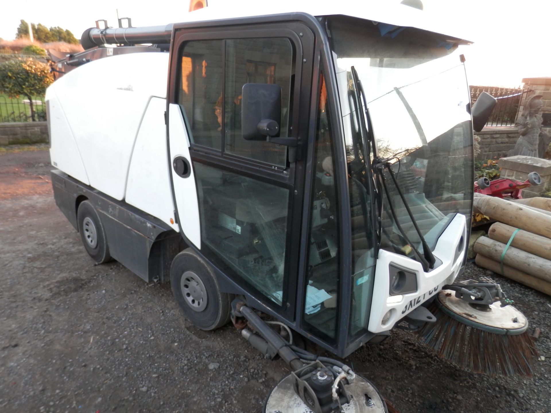 2012 JOHNSTON DIESEL ROAD SWEEPER, GOOD WORKING ORDER WITH DRAIN SUCTION PIPE.