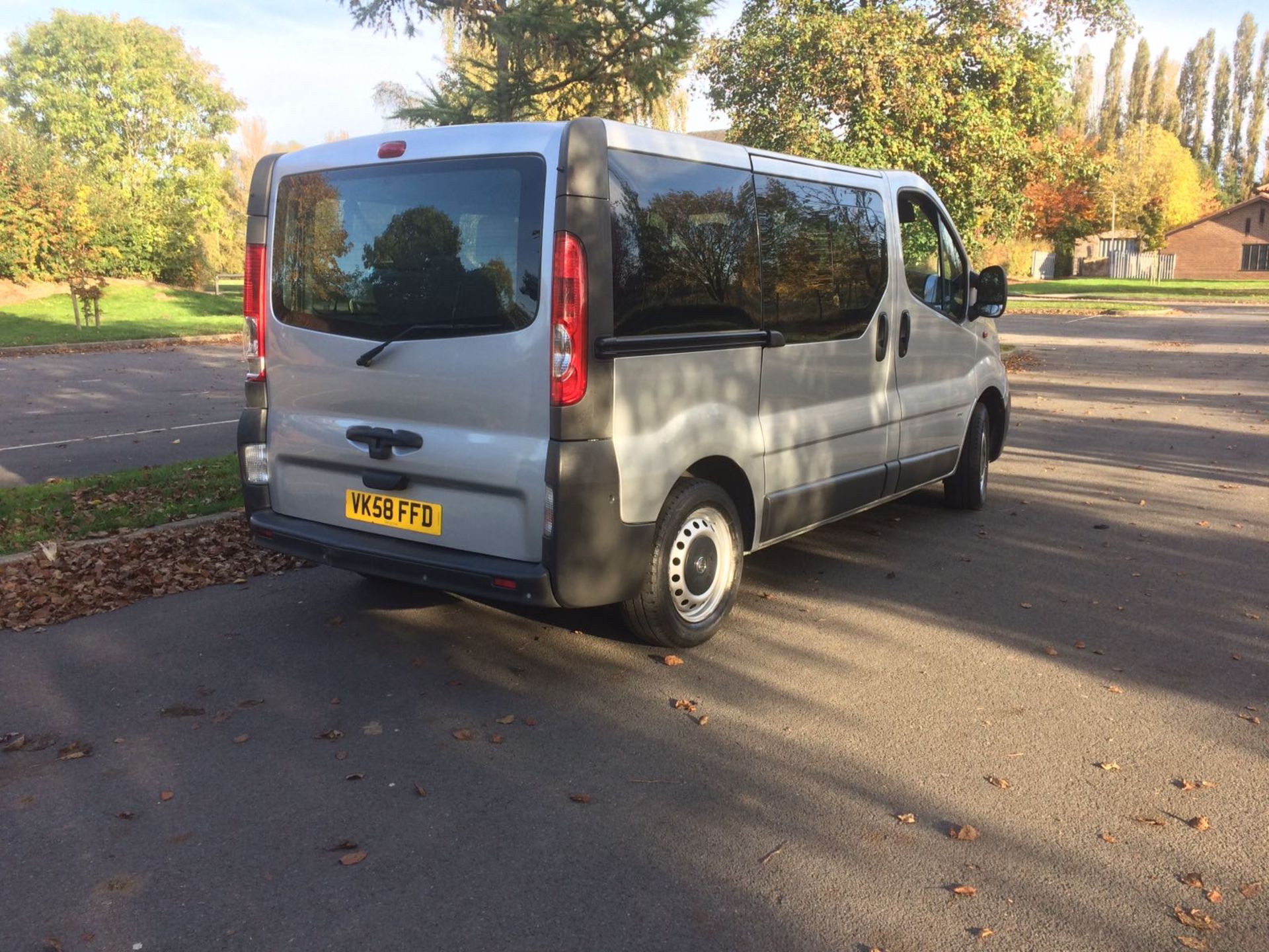 2008/59 REG VAUXHALL VIVARO COMBI SWB 9 SEATER *NO VAT* - Image 3 of 12