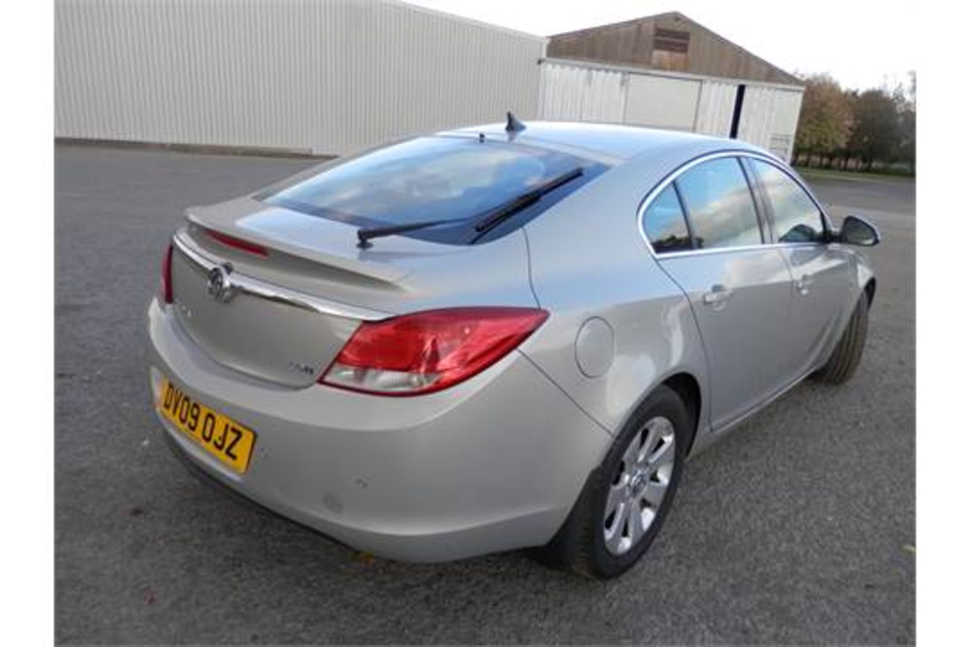 2009/09 REG VAUXHALL INSIGNIA SRI NAV 160 CDTI - FULL SERVICE HISTORY MOT APRIL 2017 - Image 4 of 35