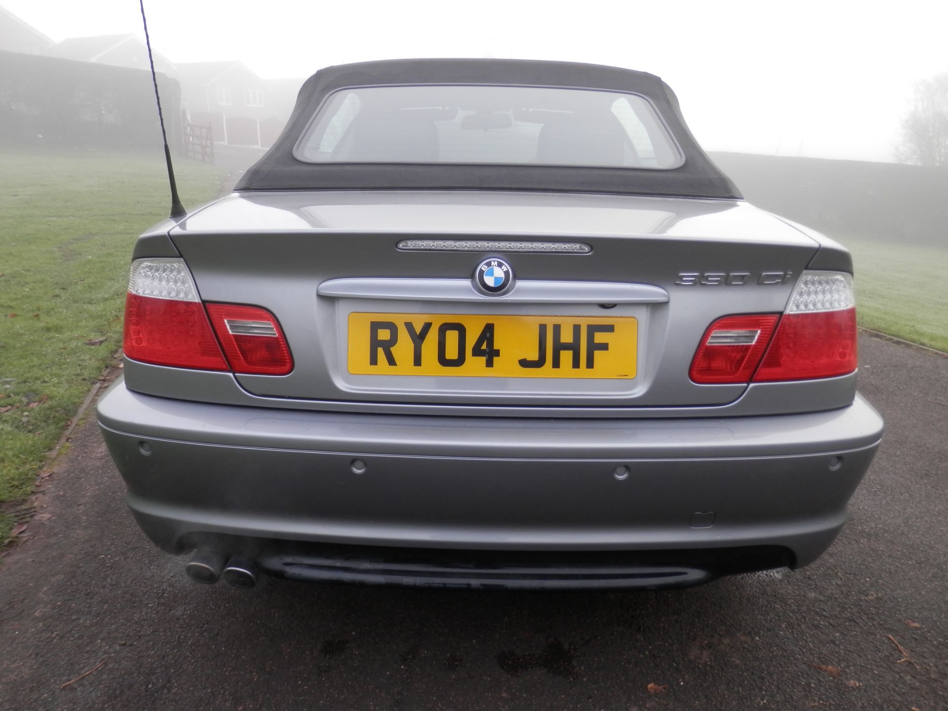 2004/04 BMW 330 CI M-SPORT COUPE SPORTS AUTO CONVERTIBLE, SILVER WITH BLACK LEATHER, ONLY 69K MILES. - Bild 8 aus 21