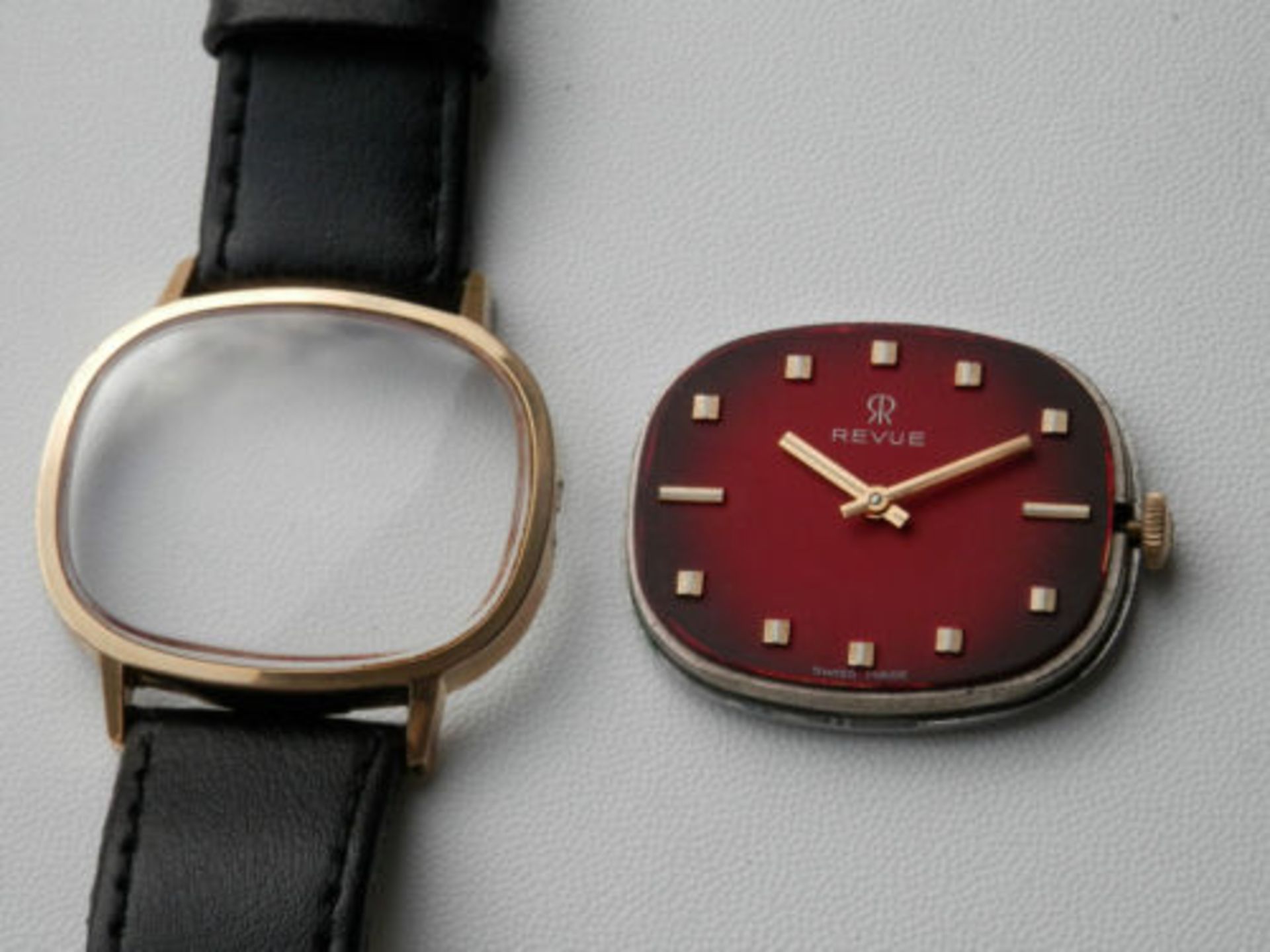RRP £200+ RARE WORKING 1960S REVUE THOMMEN SWISS 17 JEWEL HAND WIND WATCH, CHERRY DIAL. - Image 7 of 12