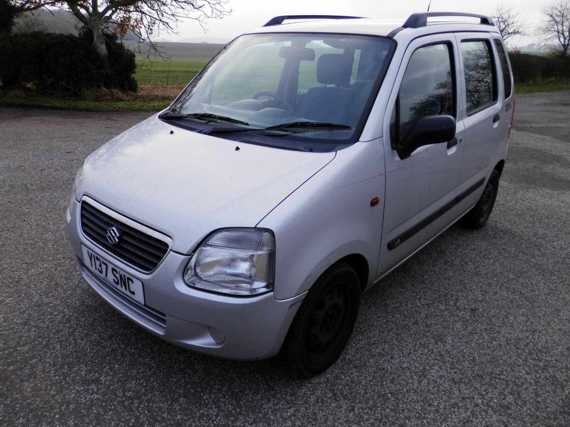 RESERVE NOW REMOVED ! Y REG/2001 SUZUKI WAGON R 1.3 GL. 106K MILES, MOT JULY 2017. HISTORY TO 2014. - Image 6 of 24