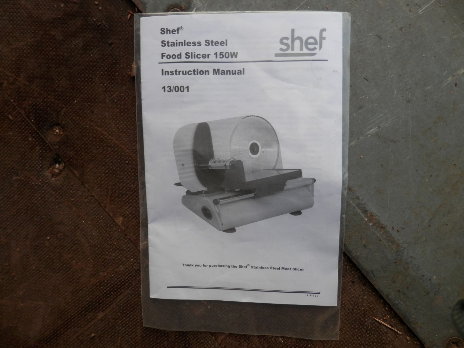 NEW BOXED SHEF 240V FOOD SLICER, BOX DAMAGED AS PICTURED. WITH MANUAL