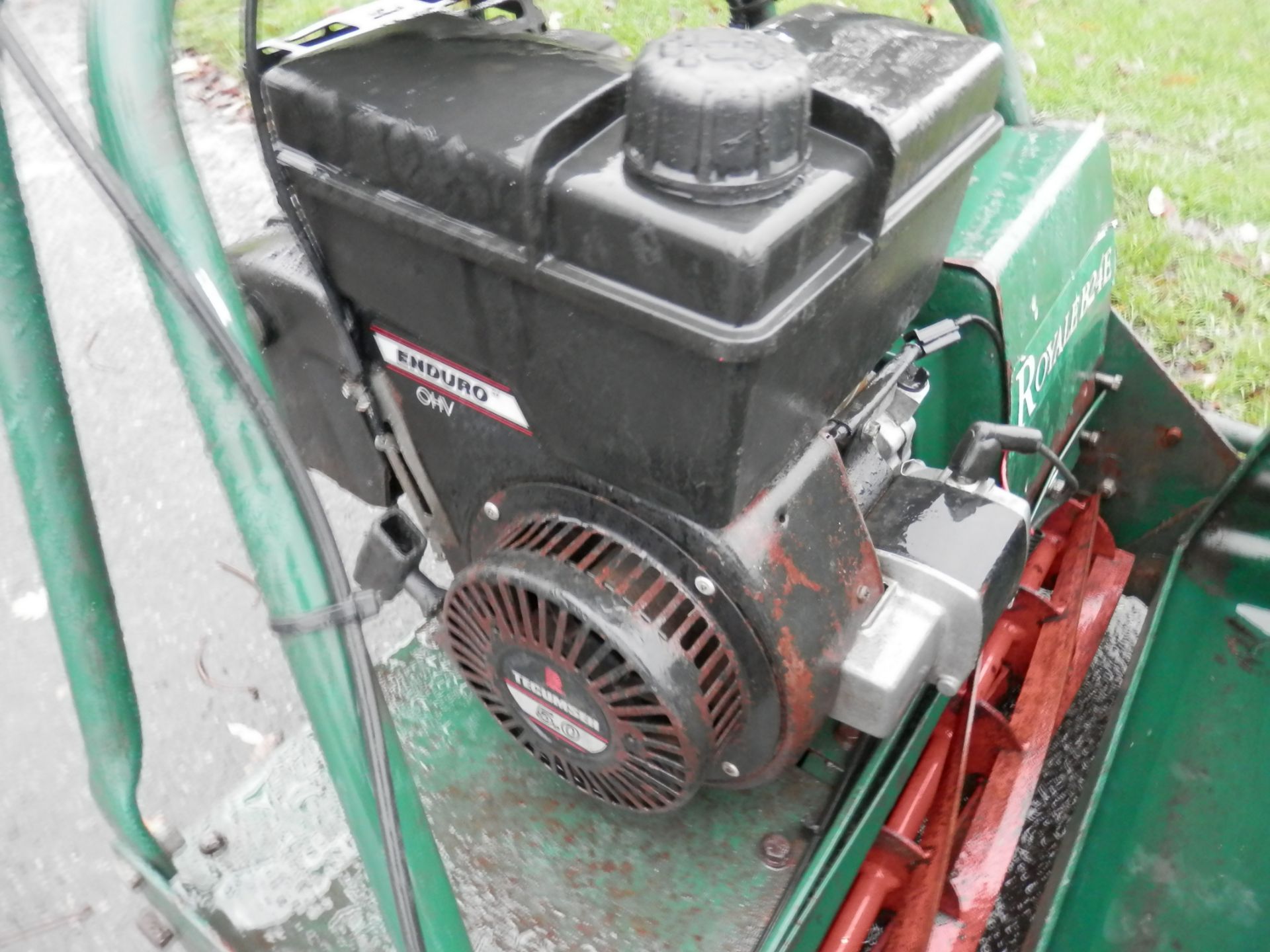 ATCO ROYALE B24E SELF PROPELLED PETROL MOWER. GOOD WORKING ORDER. - Image 7 of 8