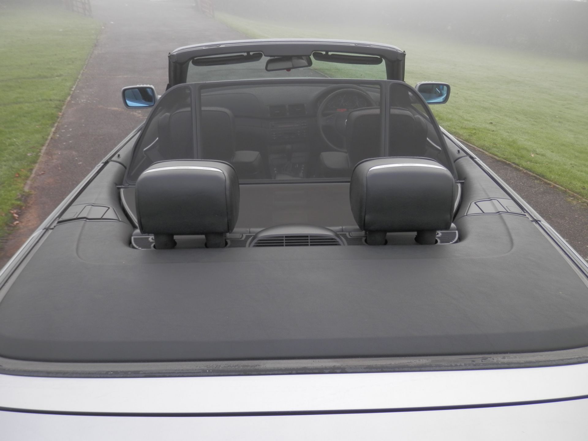 2004/04 BMW 330 CI M-SPORT COUPE SPORTS AUTO CONVERTIBLE, SILVER WITH BLACK LEATHER, ONLY 69K MILES. - Bild 11 aus 21