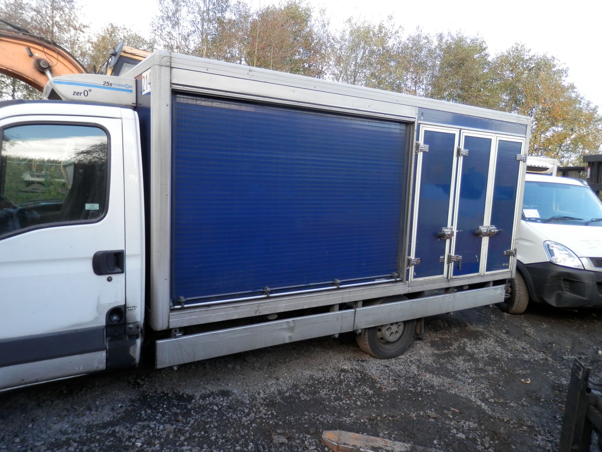 2011/61 PLATE IVECO FLATBED/BOX VAN. EX TESCO DELIVERY VANS, DIESEL, AUTO, 102K MILES. - Bild 3 aus 8